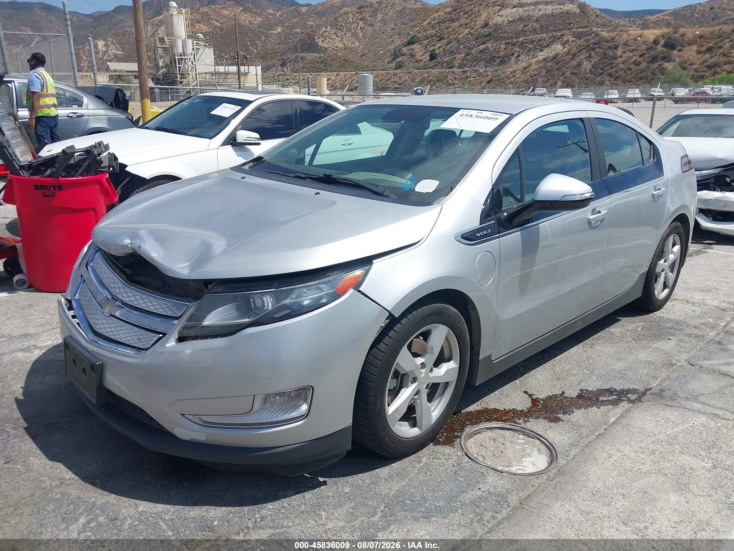 2014 Chevrolet Volt   Silver vin: 1G1RE6E40EU171850
