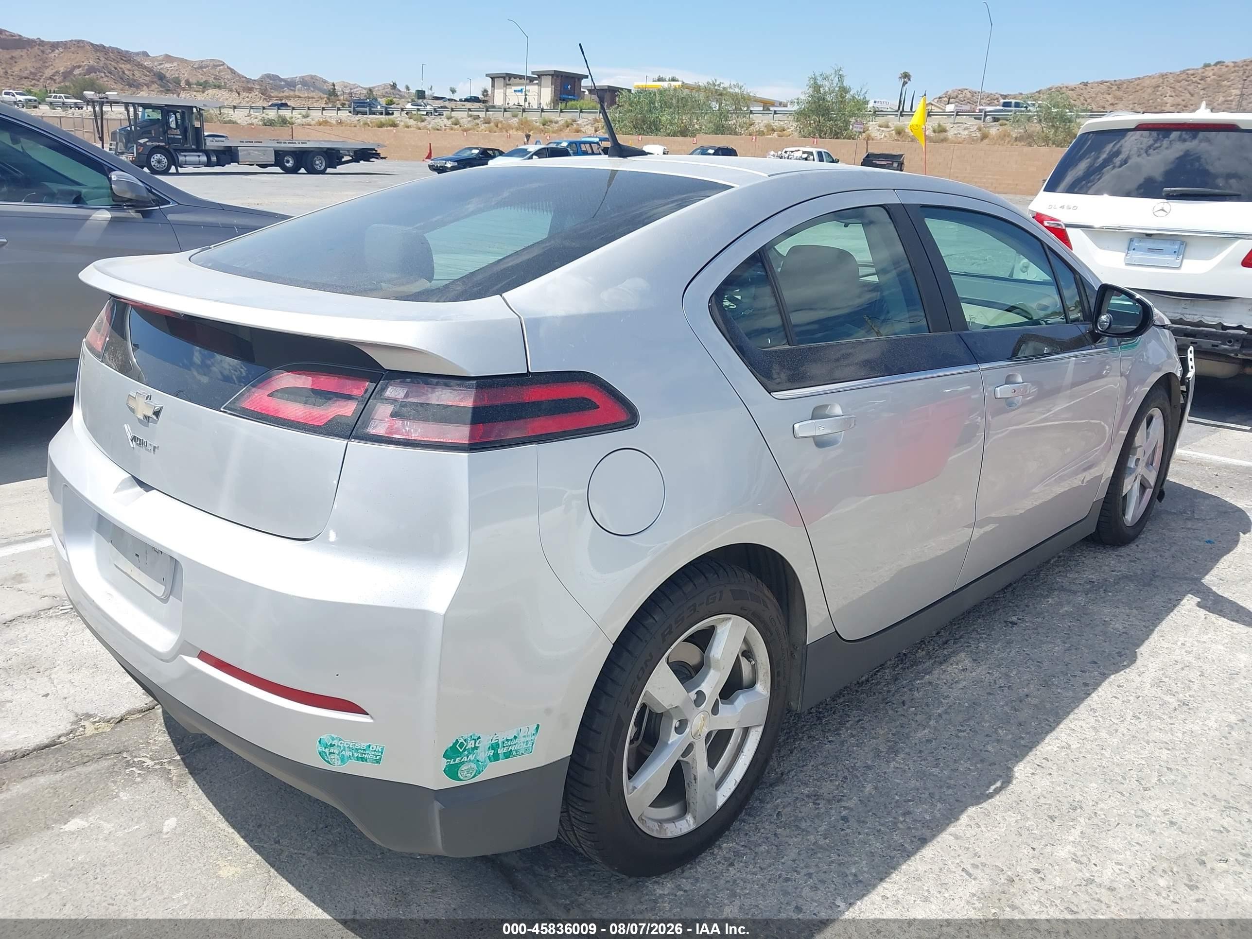 2014 Chevrolet Volt   Silver vin: 1G1RE6E40EU171850