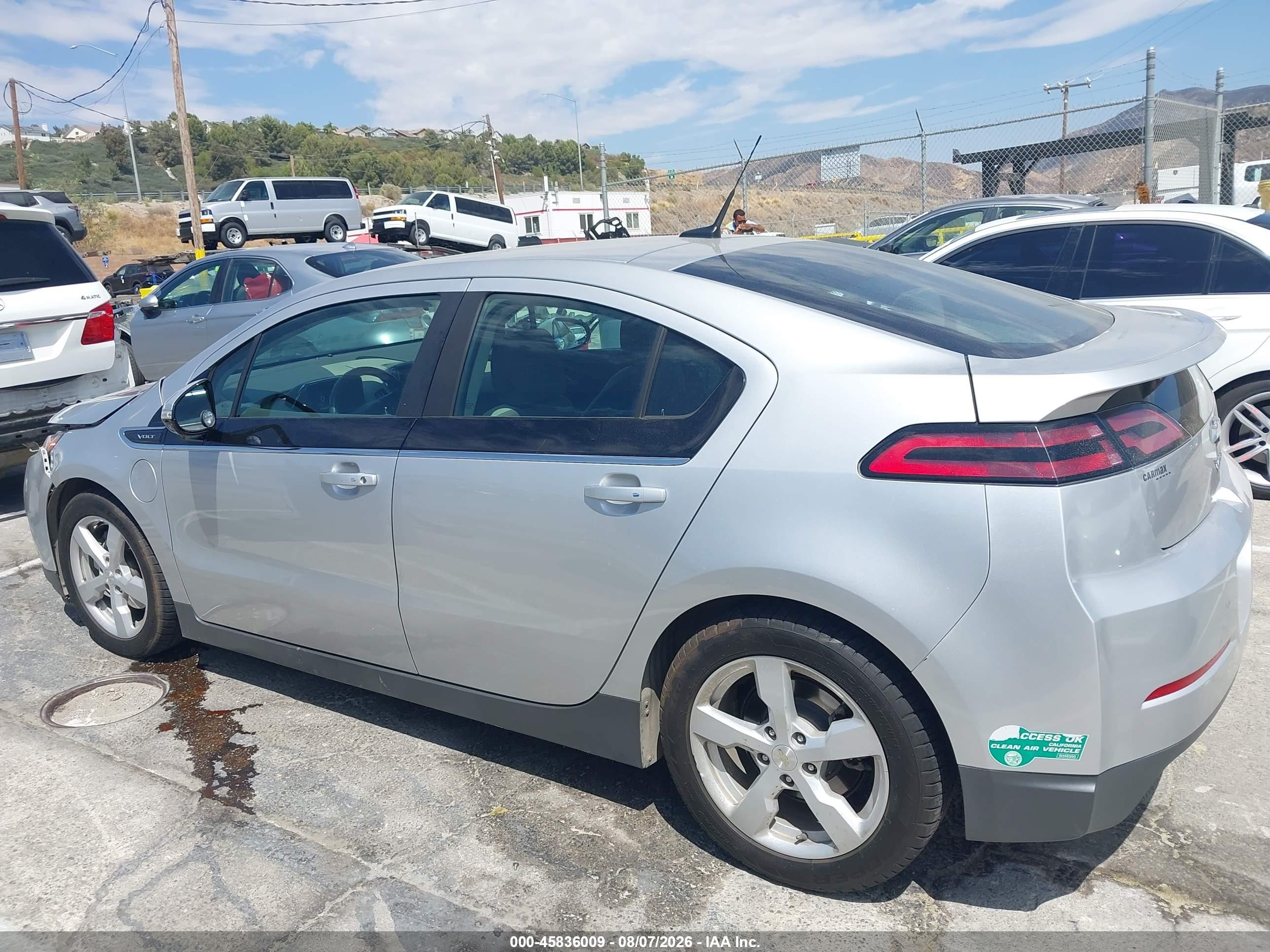 2014 Chevrolet Volt   Silver vin: 1G1RE6E40EU171850