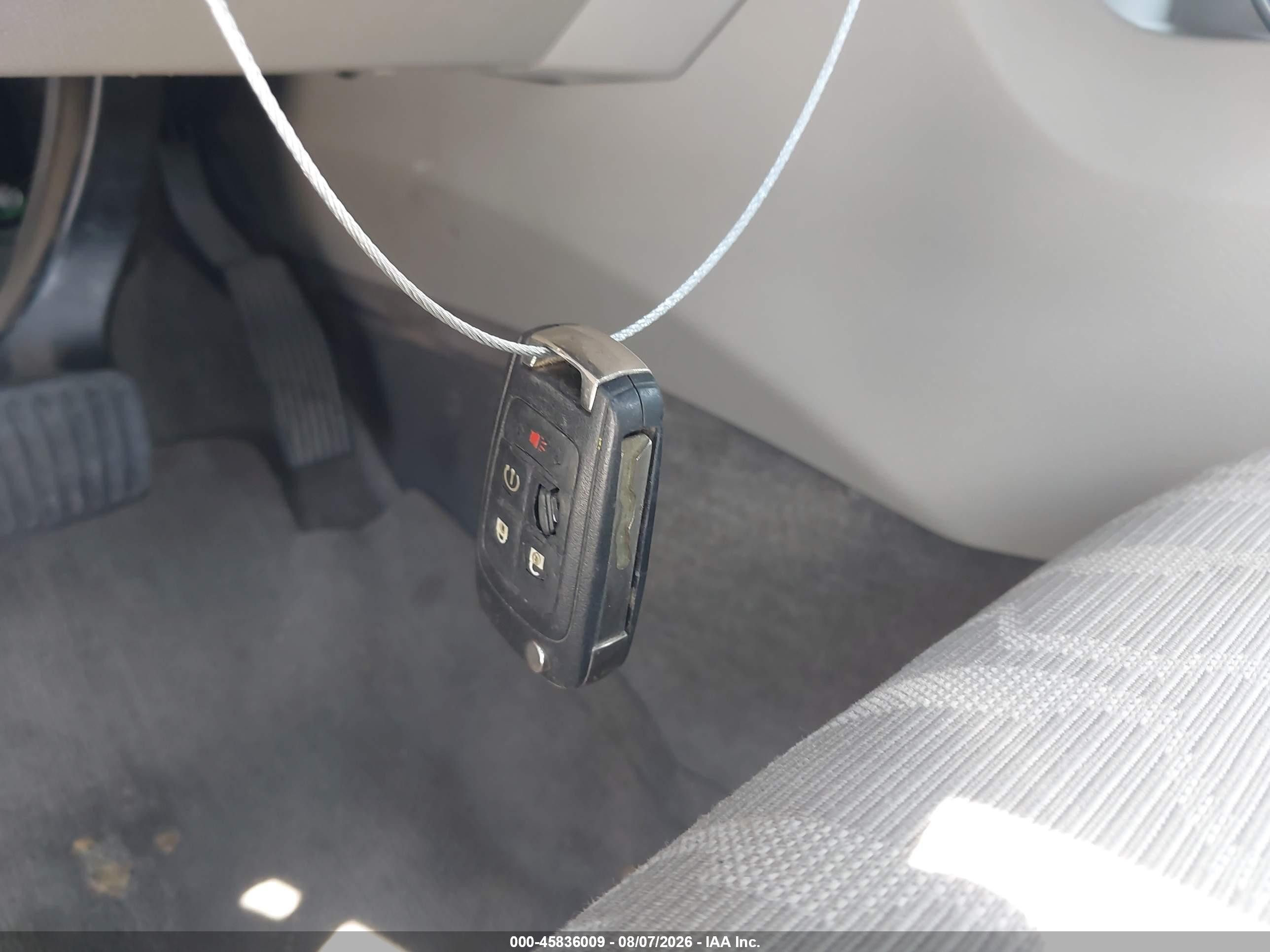 2014 Chevrolet Volt   Silver vin: 1G1RE6E40EU171850