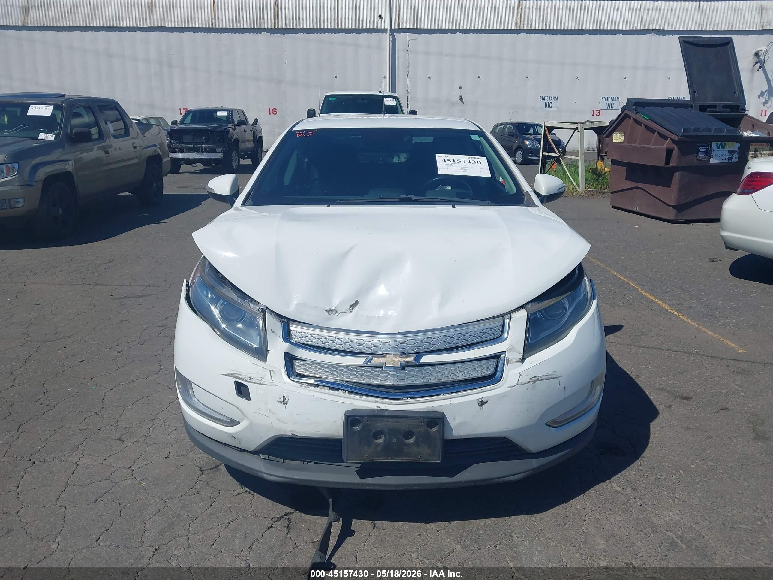 2014 Chevrolet Volt   White vin: 1G1RE6E42EU133553