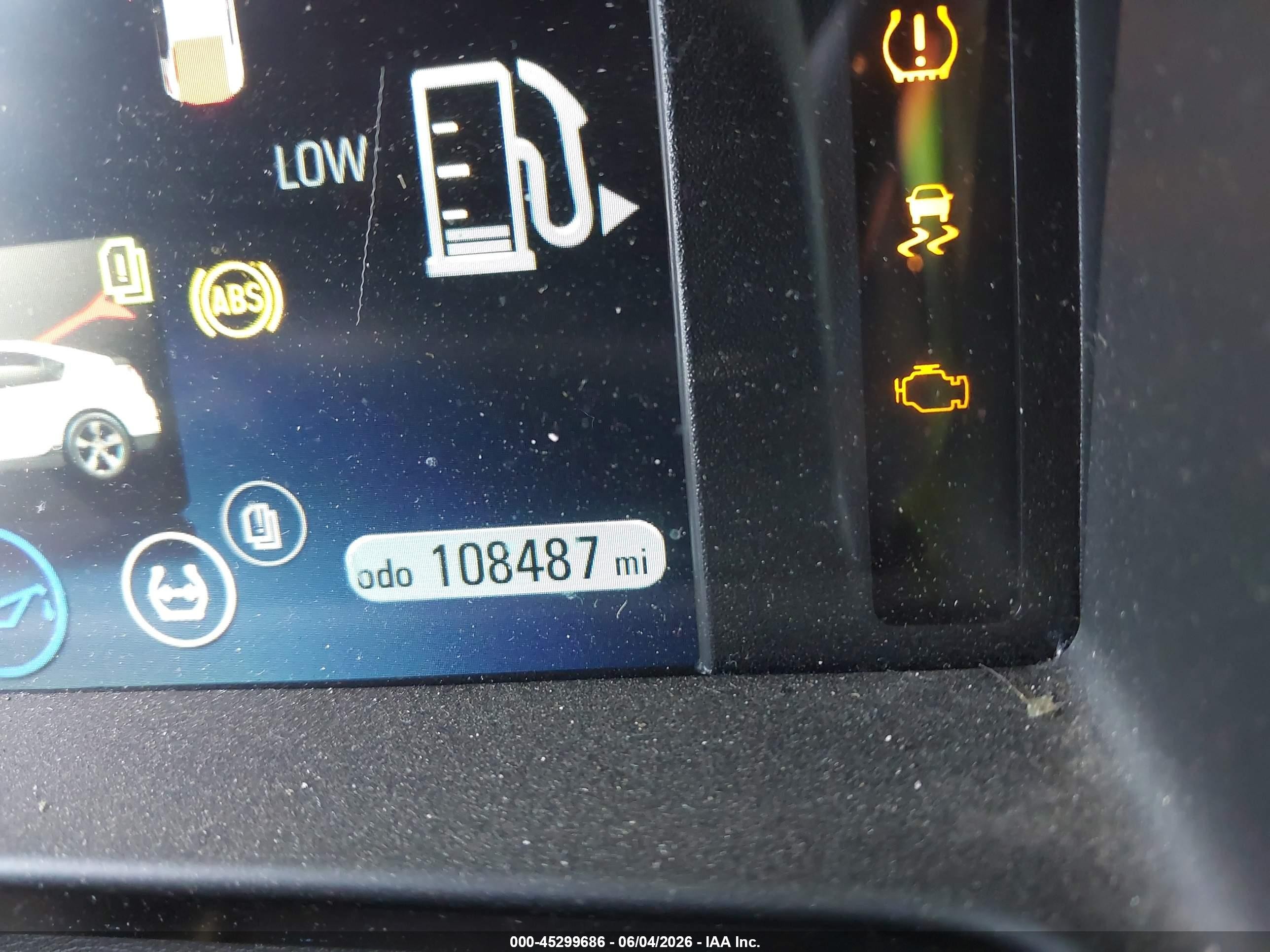 2013 Chevrolet Volt   Silver vin: 1G1RE6E43DU148075
