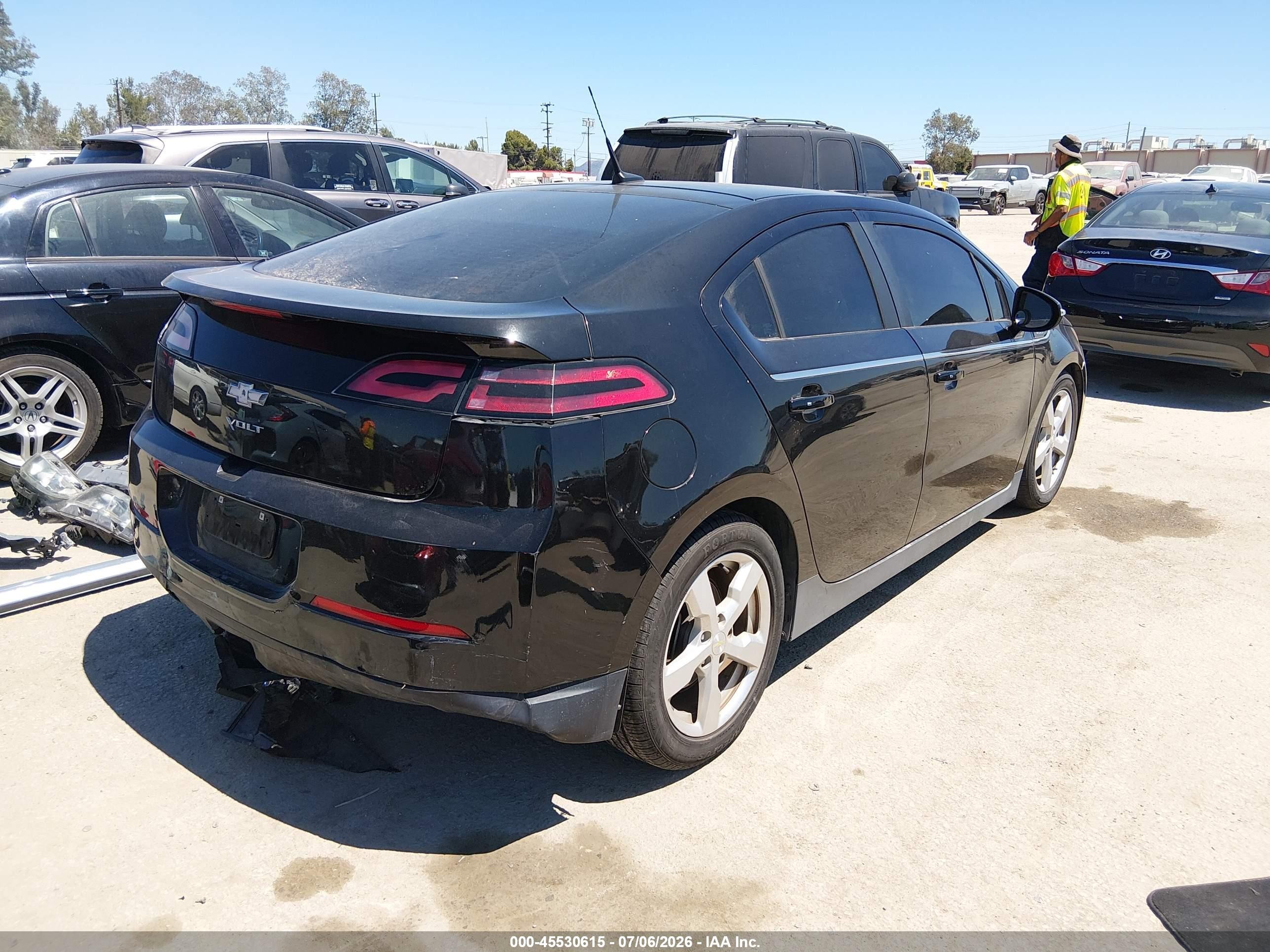 2014 Chevrolet Volt   Black vin: 1G1RE6E44EU123025