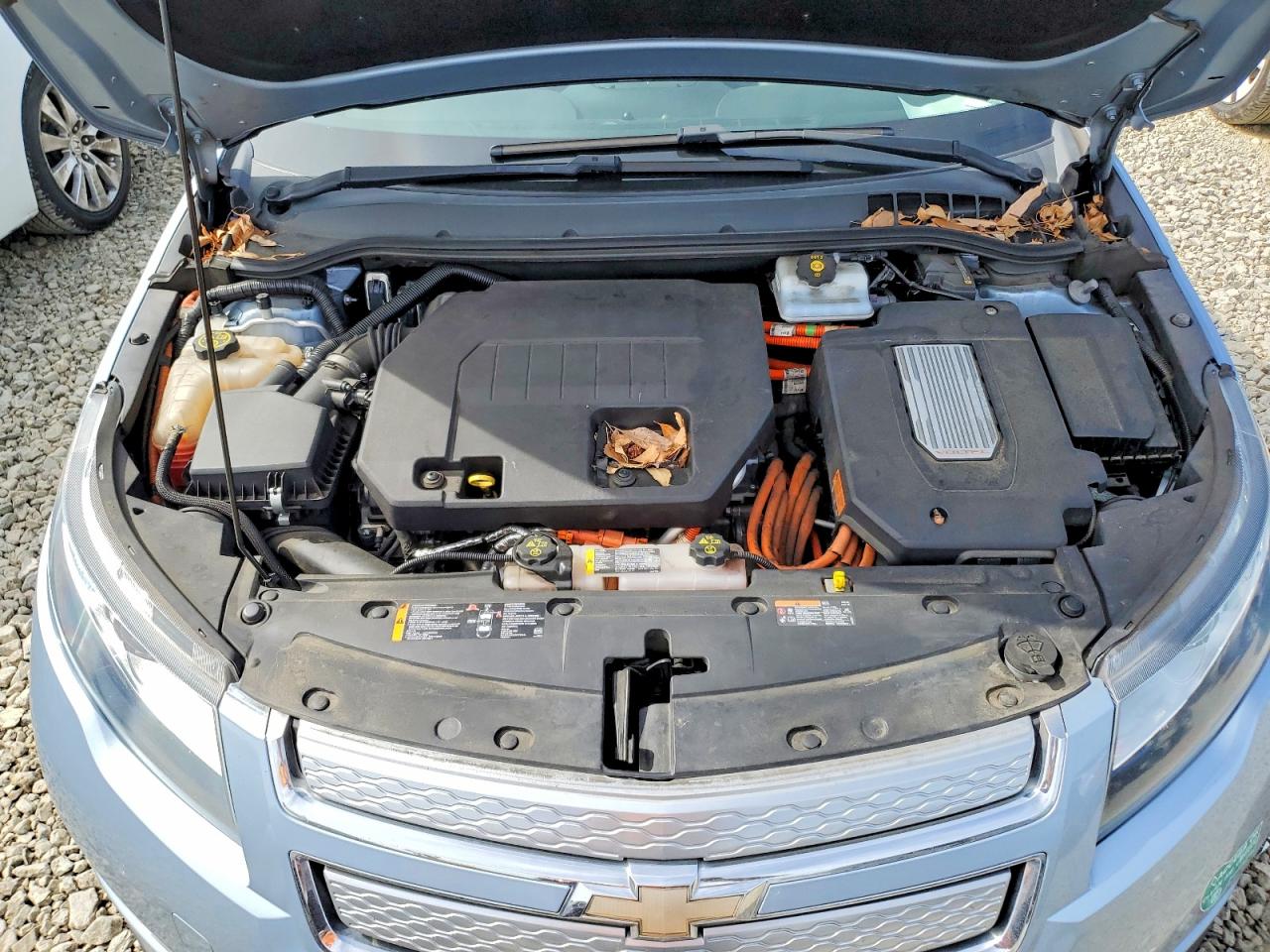 2014 Chev Volt Blue vin: 1G1RE6E44EU143937