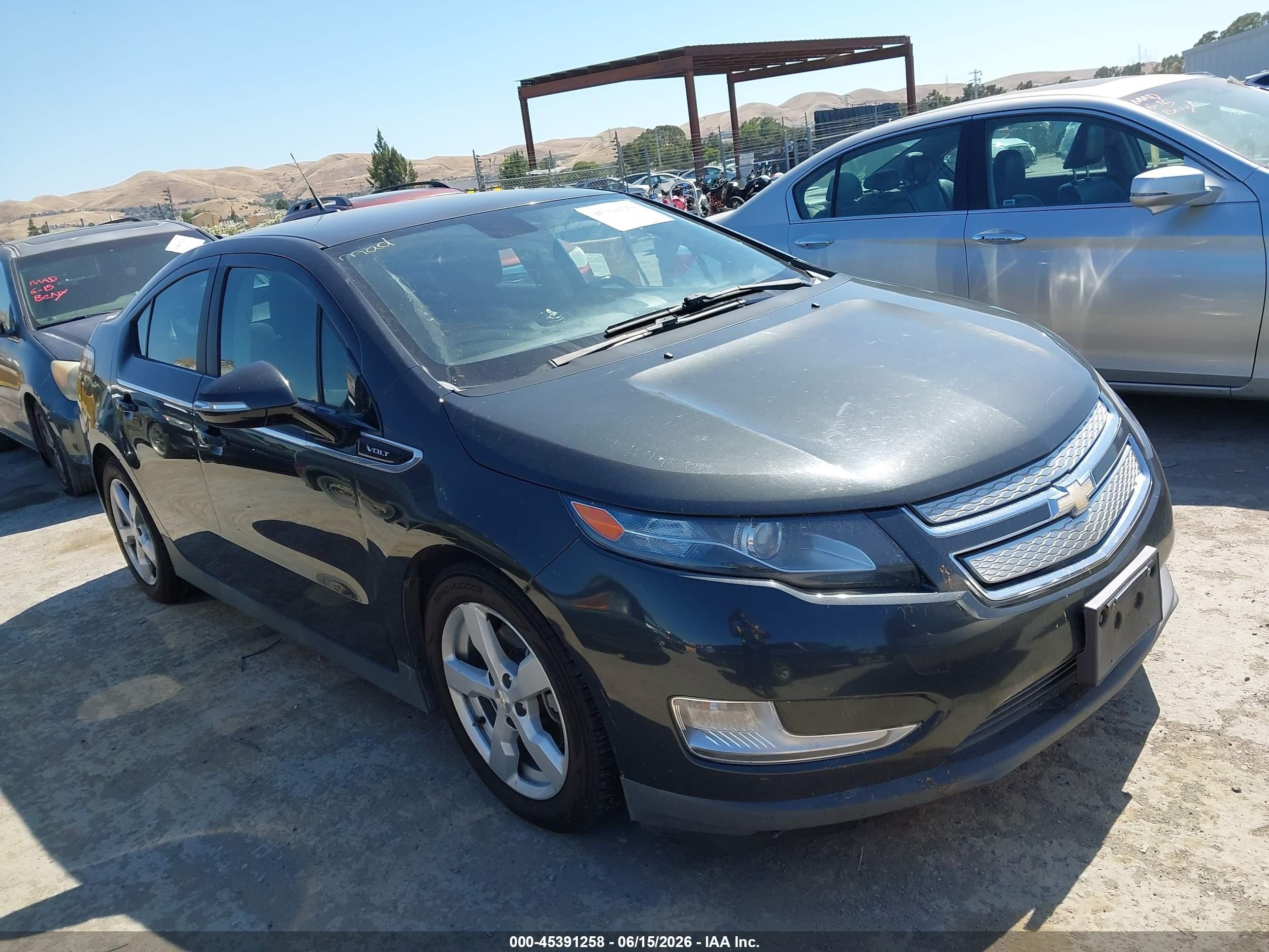 2014 Chevrolet Volt   Gray vin: 1G1RE6E44EU148684