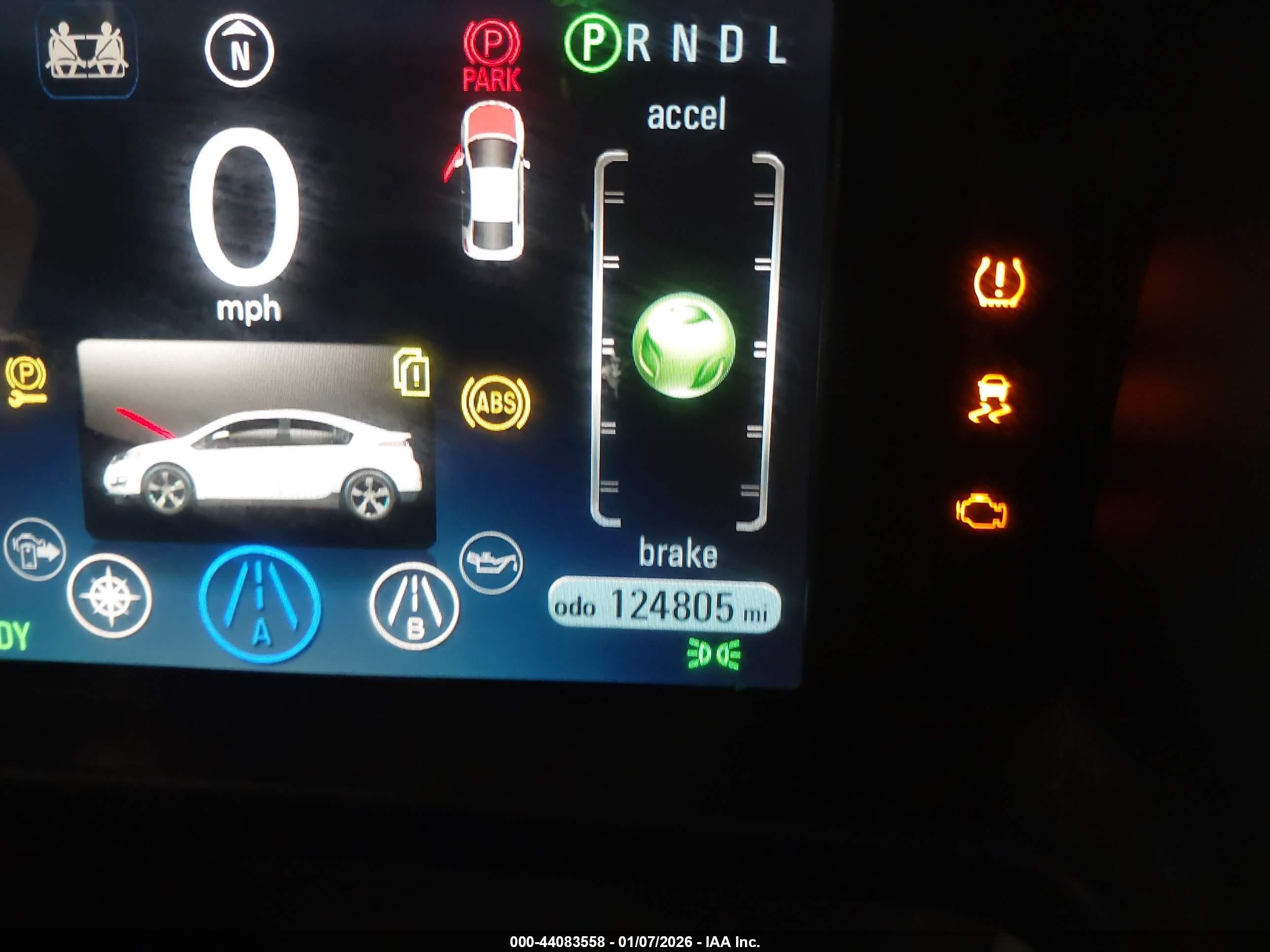 2013 Chevrolet Volt   White vin: 1G1RE6E45DU105471
