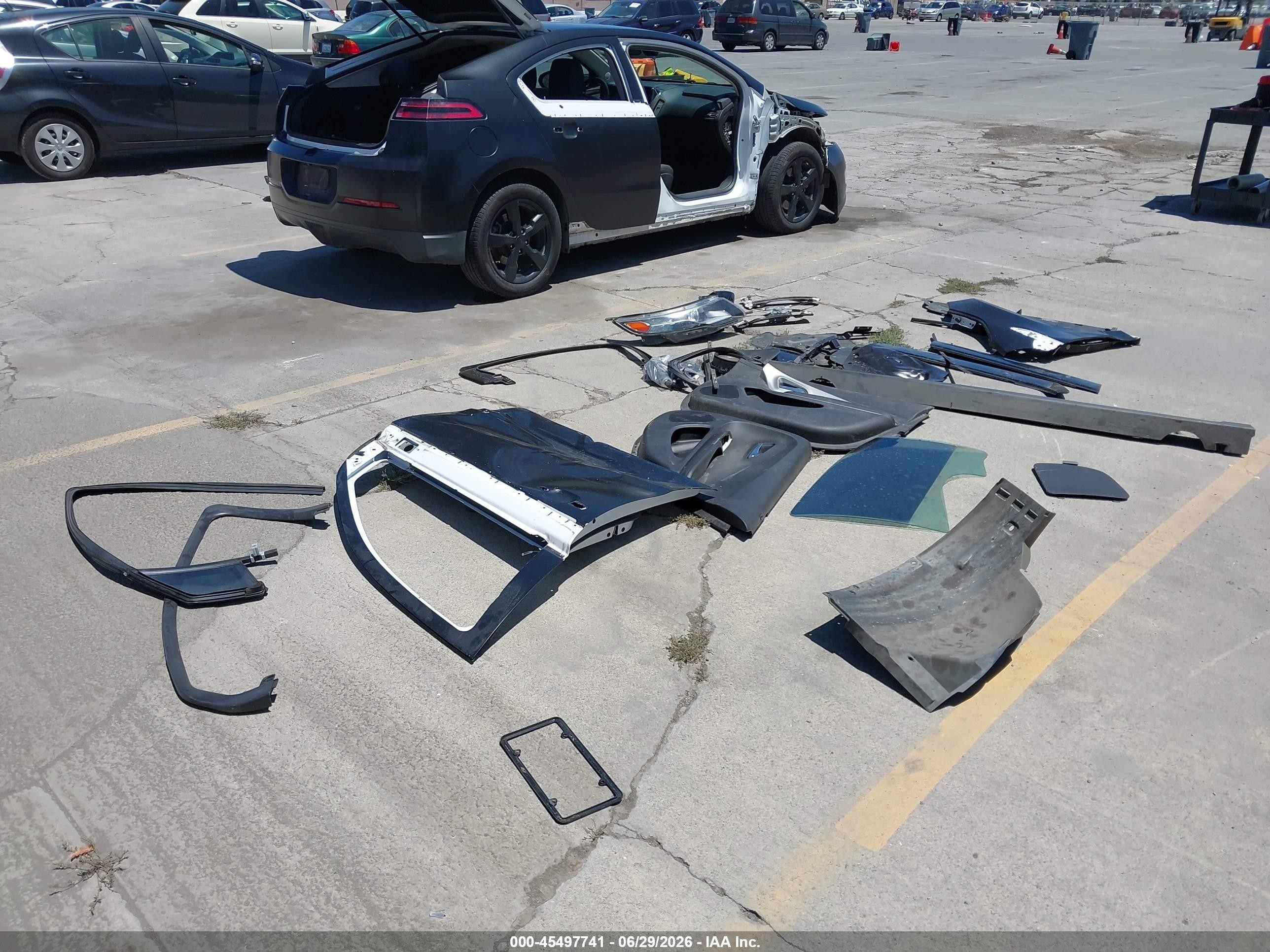 2014 Chevrolet Volt   Черный vin: 1G1RE6E47EU170470