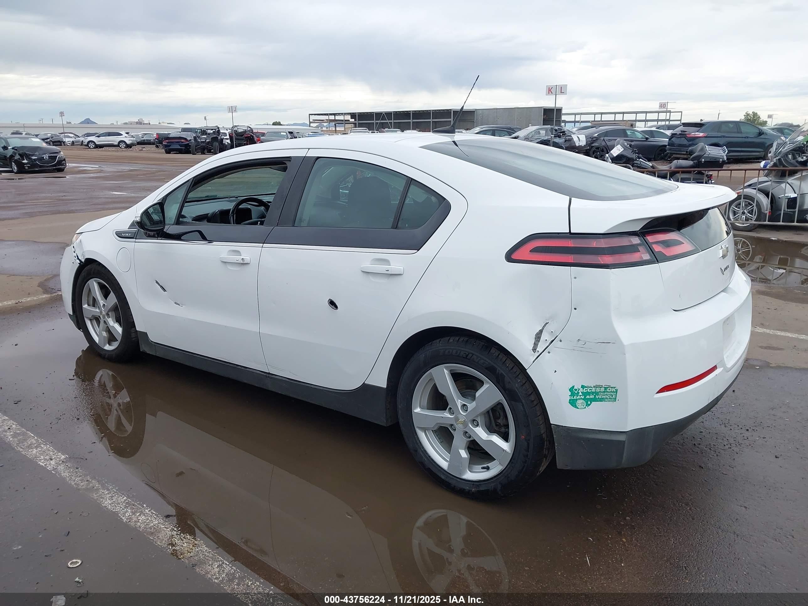 2014 Chevrolet Volt White vin: 1G1RE6E48EU142922