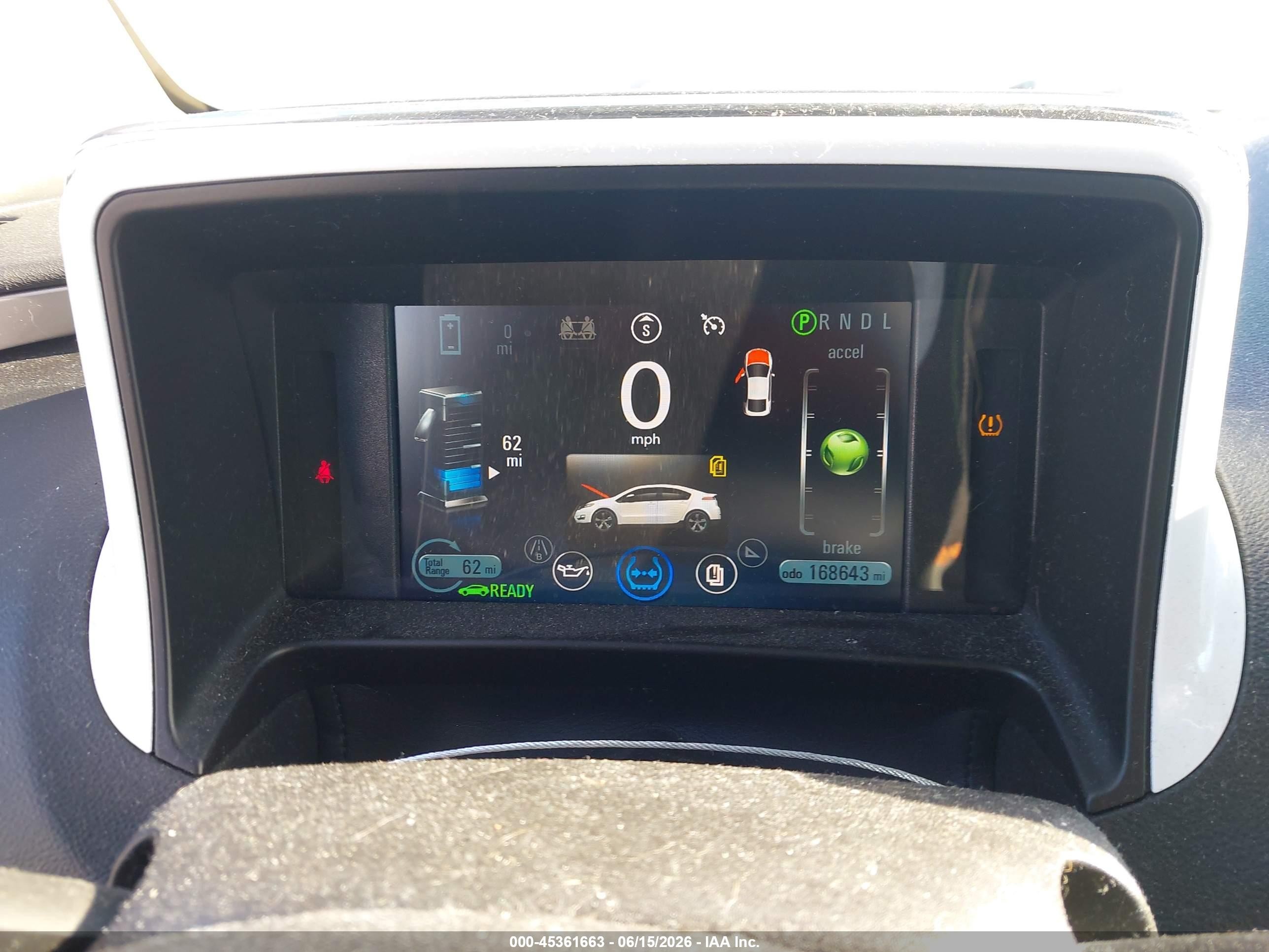 2013 Chevrolet Volt   White vin: 1G1RE6E49DU113010