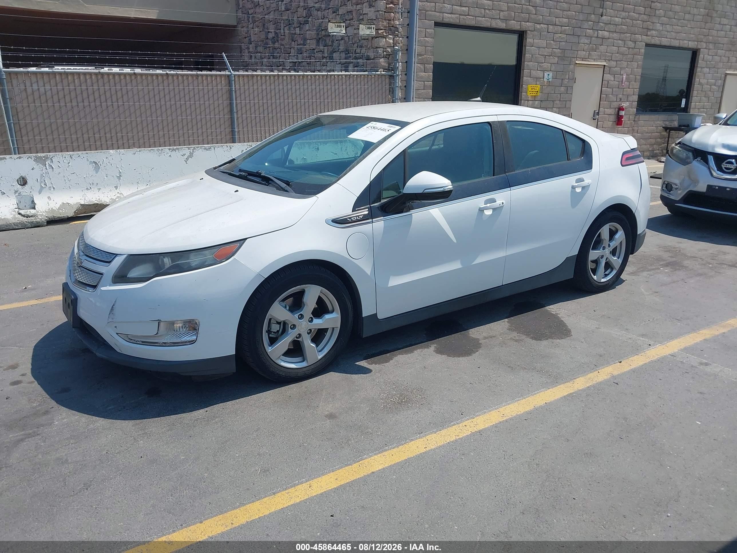 2013 Chevrolet Volt   White vin: 1G1RE6E4XDU122007