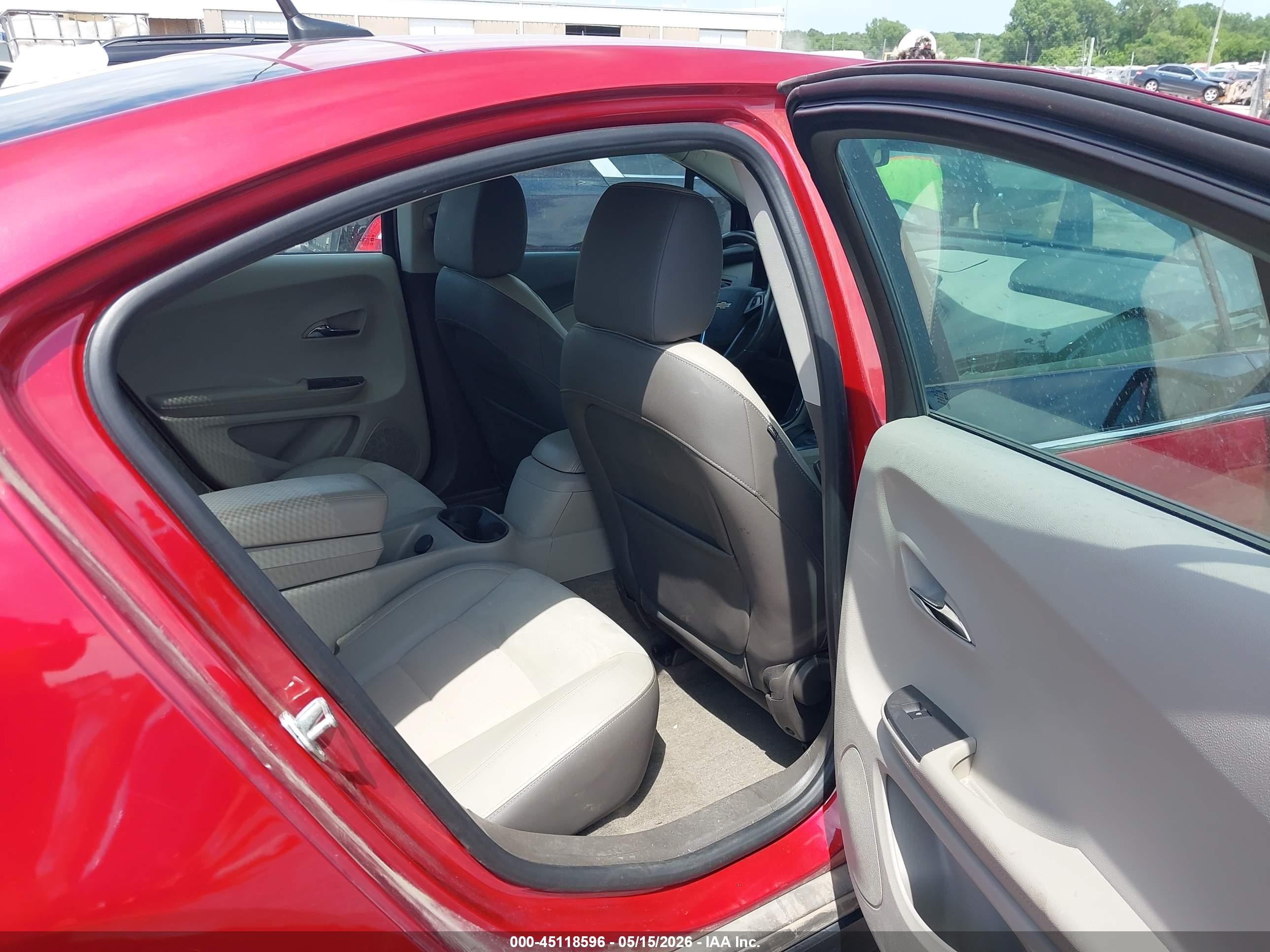 2014 Chevrolet Volt   Red vin: 1G1RF6E40EU114531