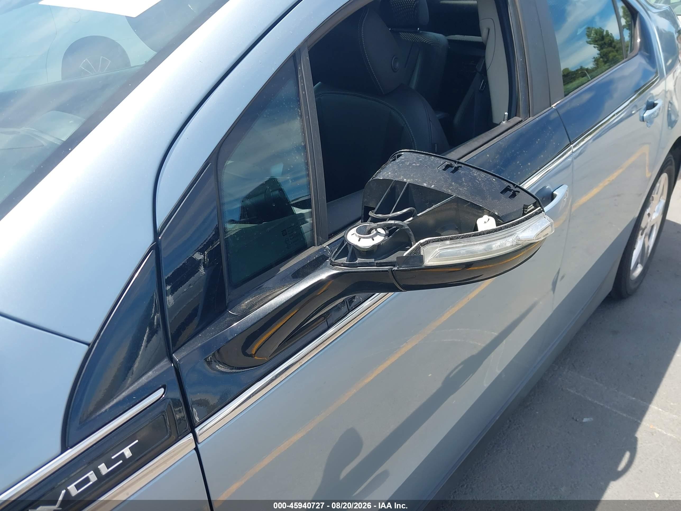 2013 Chevrolet Volt   Blue vin: 1G1RF6E41DU133457