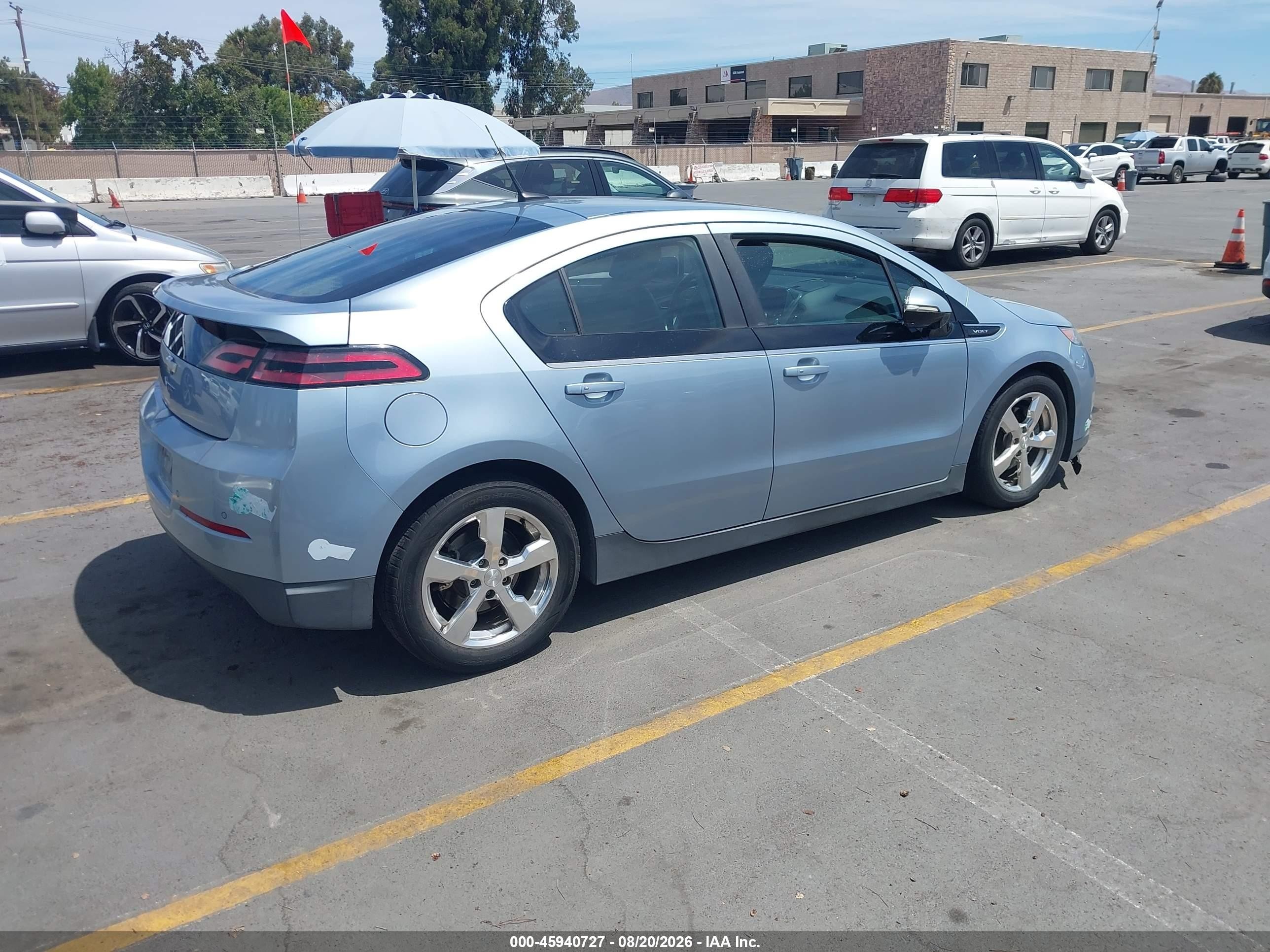 2013 Chevrolet Volt   Blue vin: 1G1RF6E41DU133457