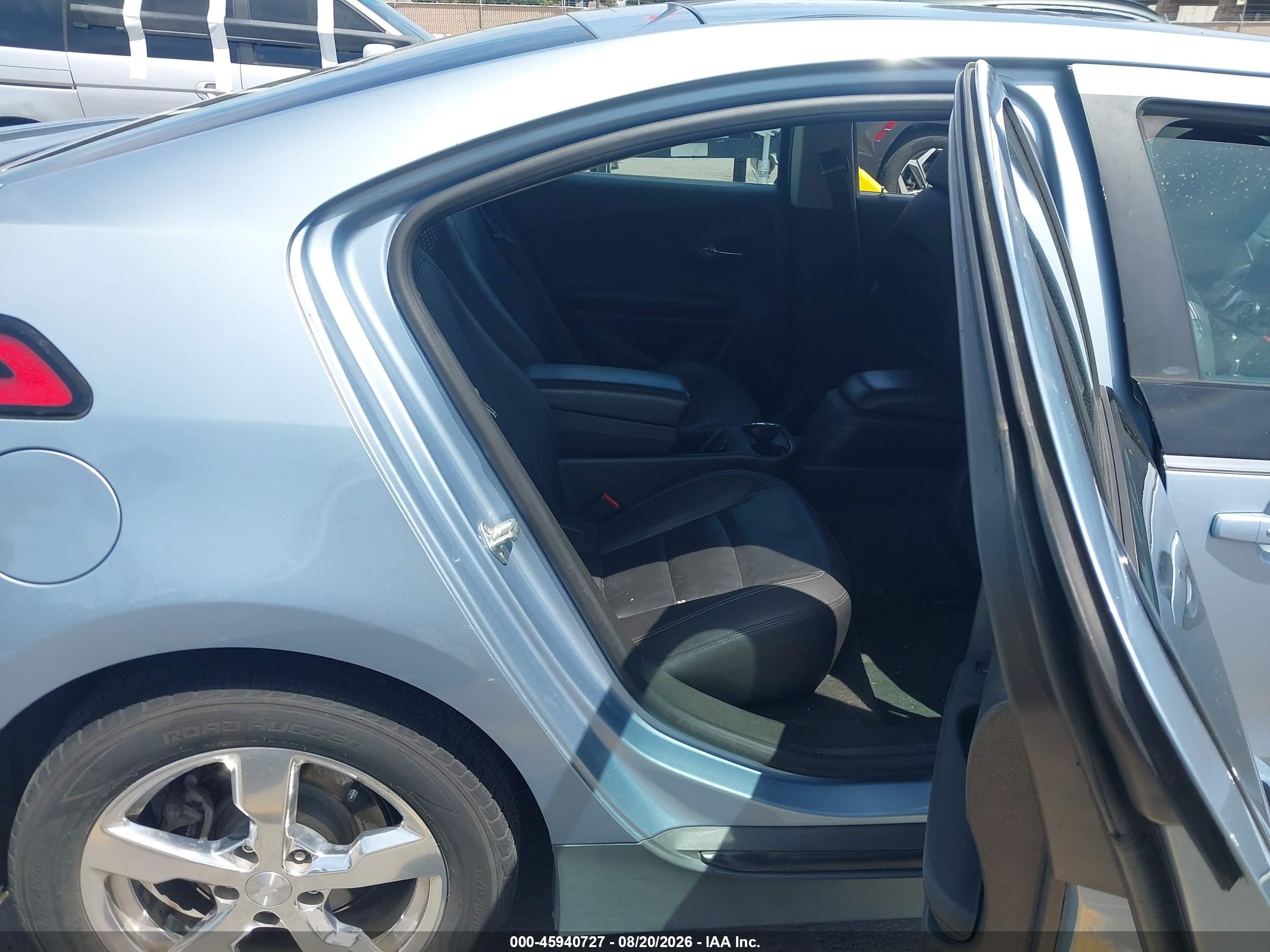 2013 Chevrolet Volt   Blue vin: 1G1RF6E41DU133457