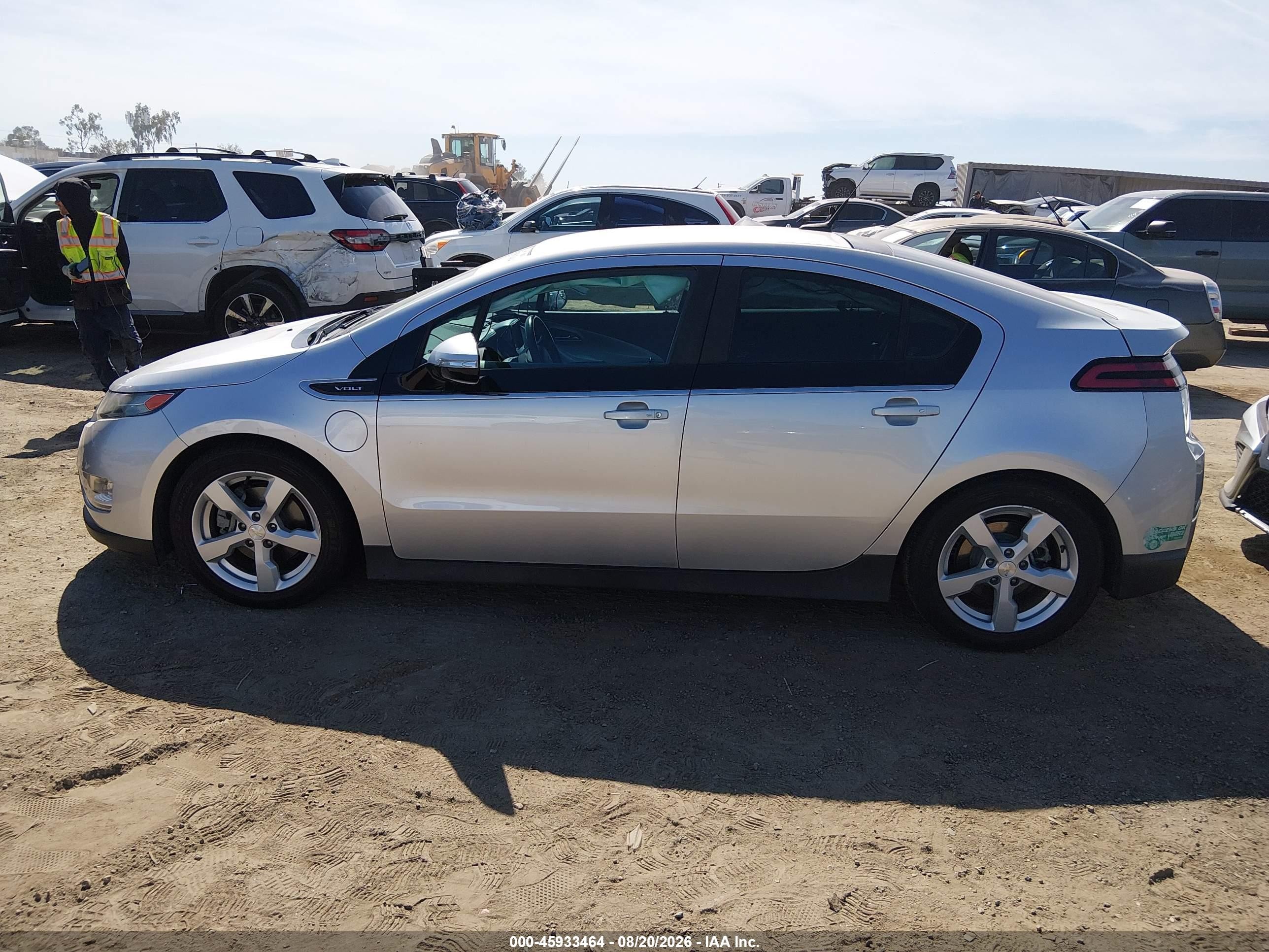 2013 Chevrolet Volt   Серебряный vin: 1G1RF6E43DU111914