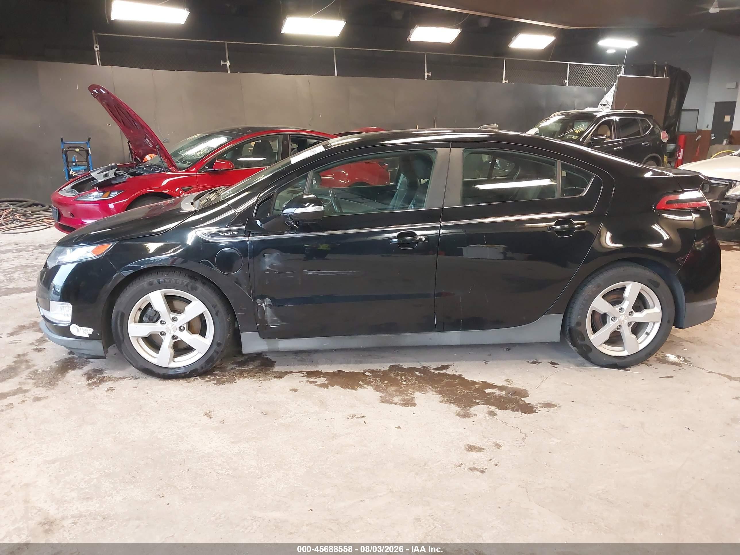 2014 Chevrolet Volt   Черный vin: 1G1RF6E43EU151153