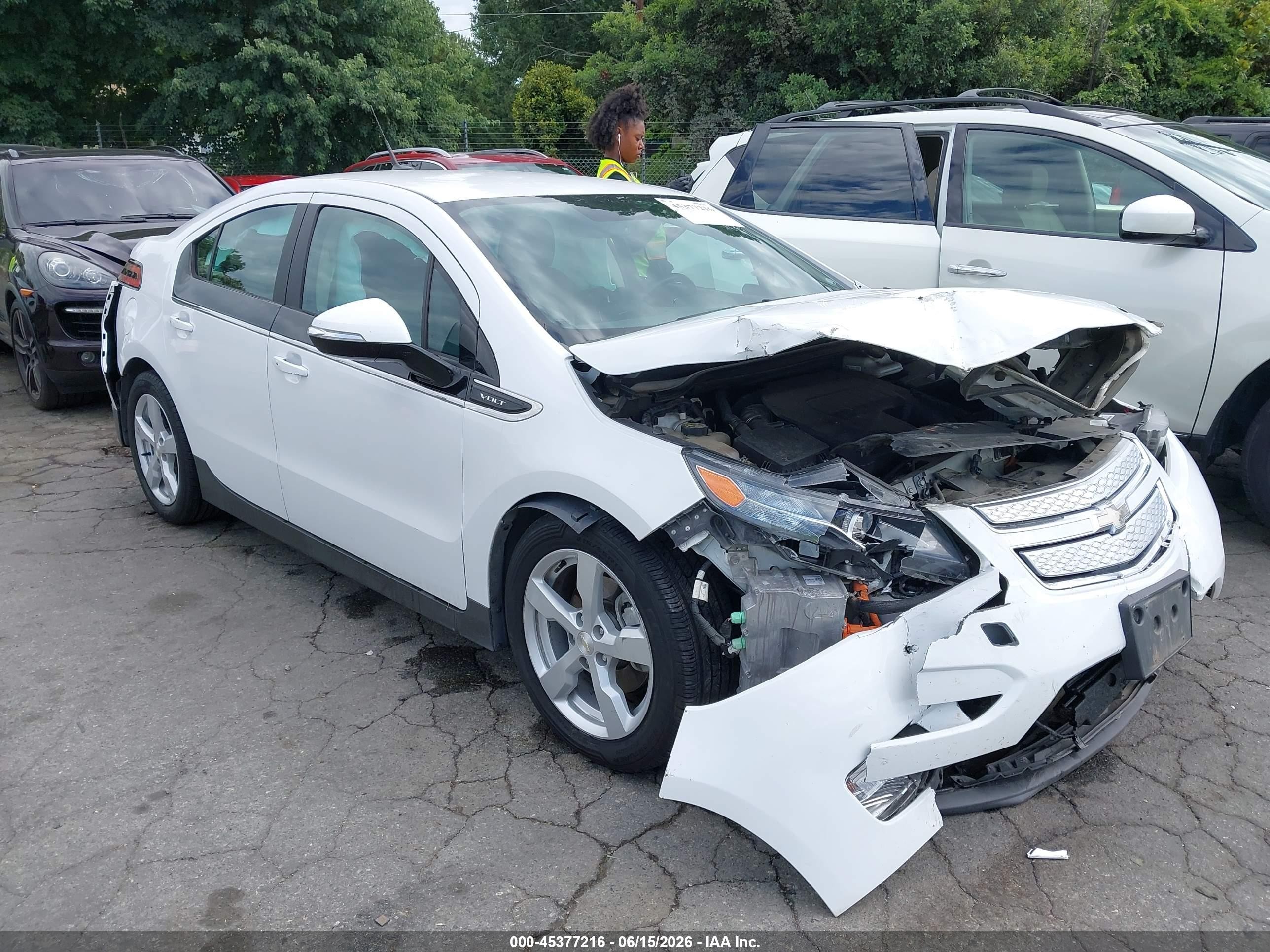 2014 Chevrolet Volt   Белый vin: 1G1RF6E44EU173839