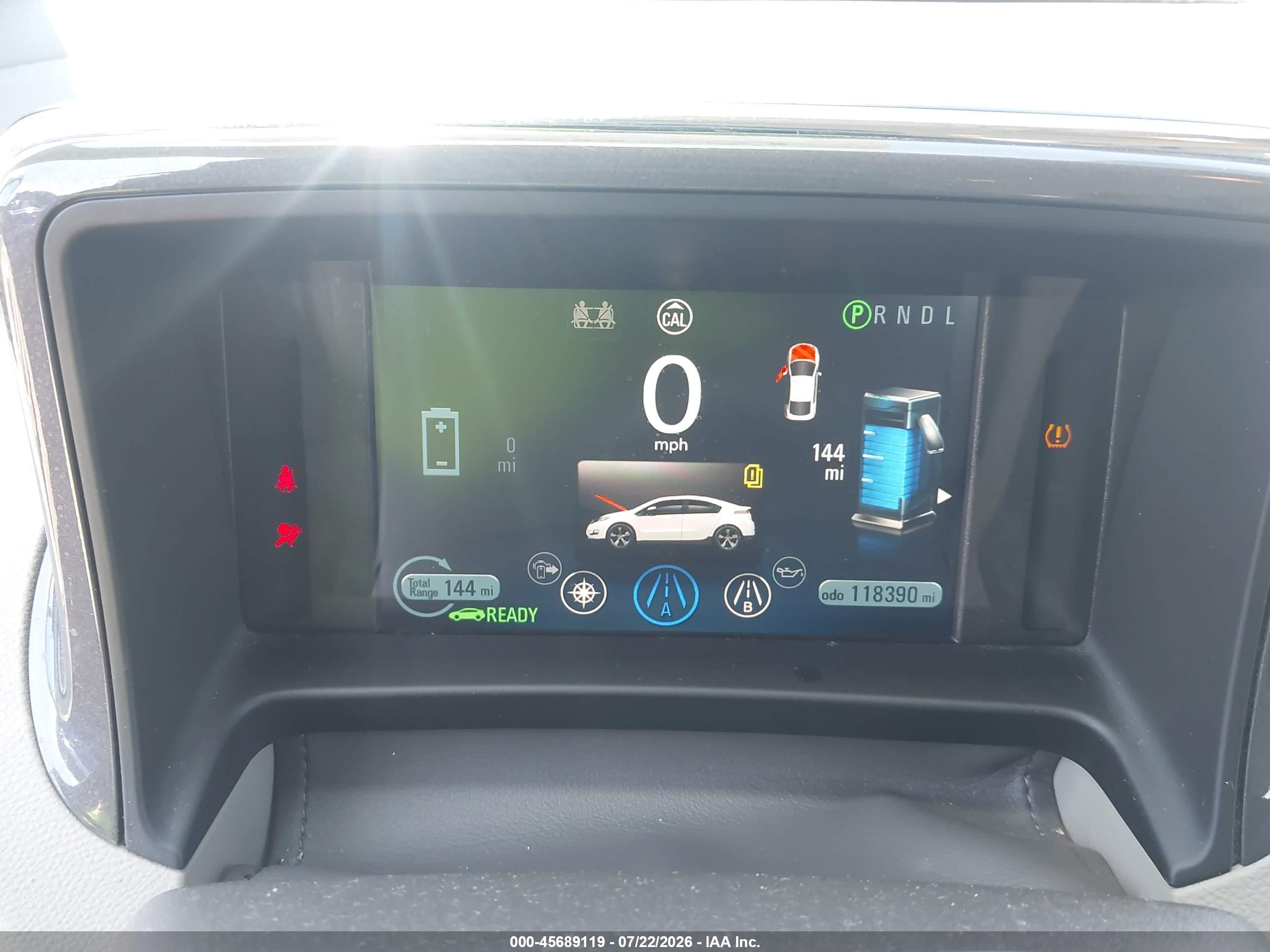 2013 Chevrolet Volt   White vin: 1G1RF6E47DU133639