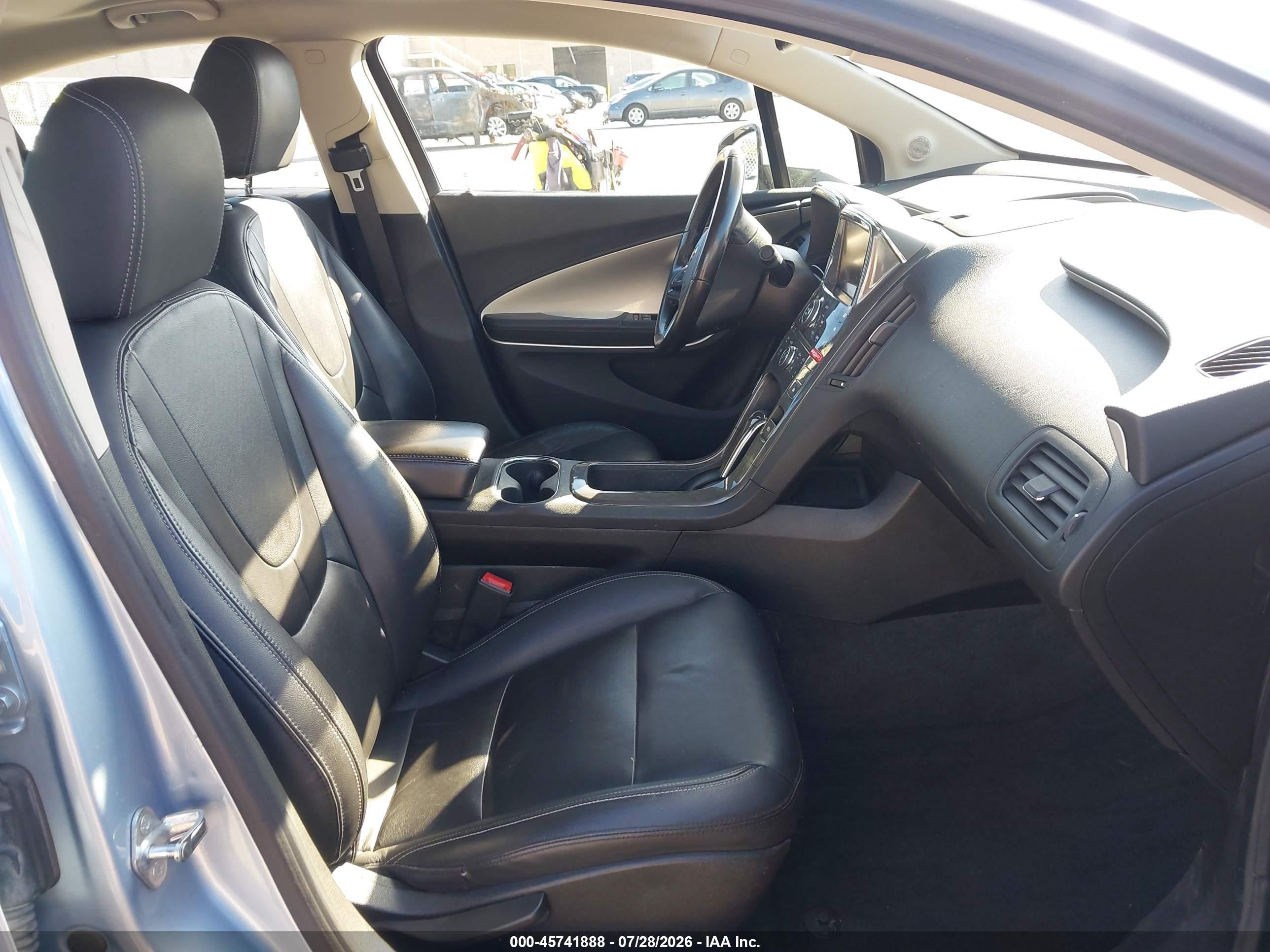 2013 Chevrolet Volt   Light Blue vin: 1G1RH6E40DU113145