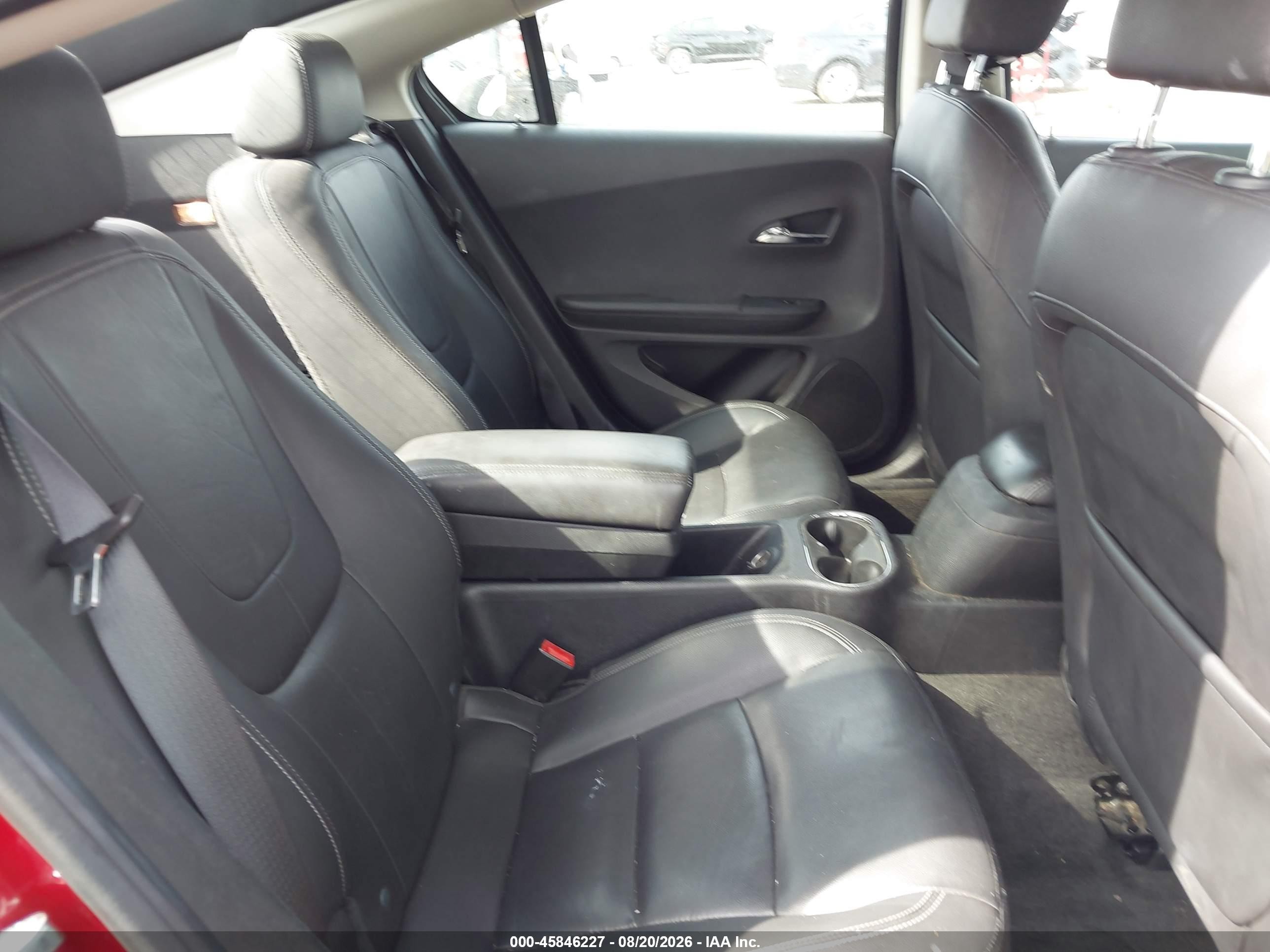 2014 Chevrolet Volt   Red vin: 1G1RH6E40EU154103