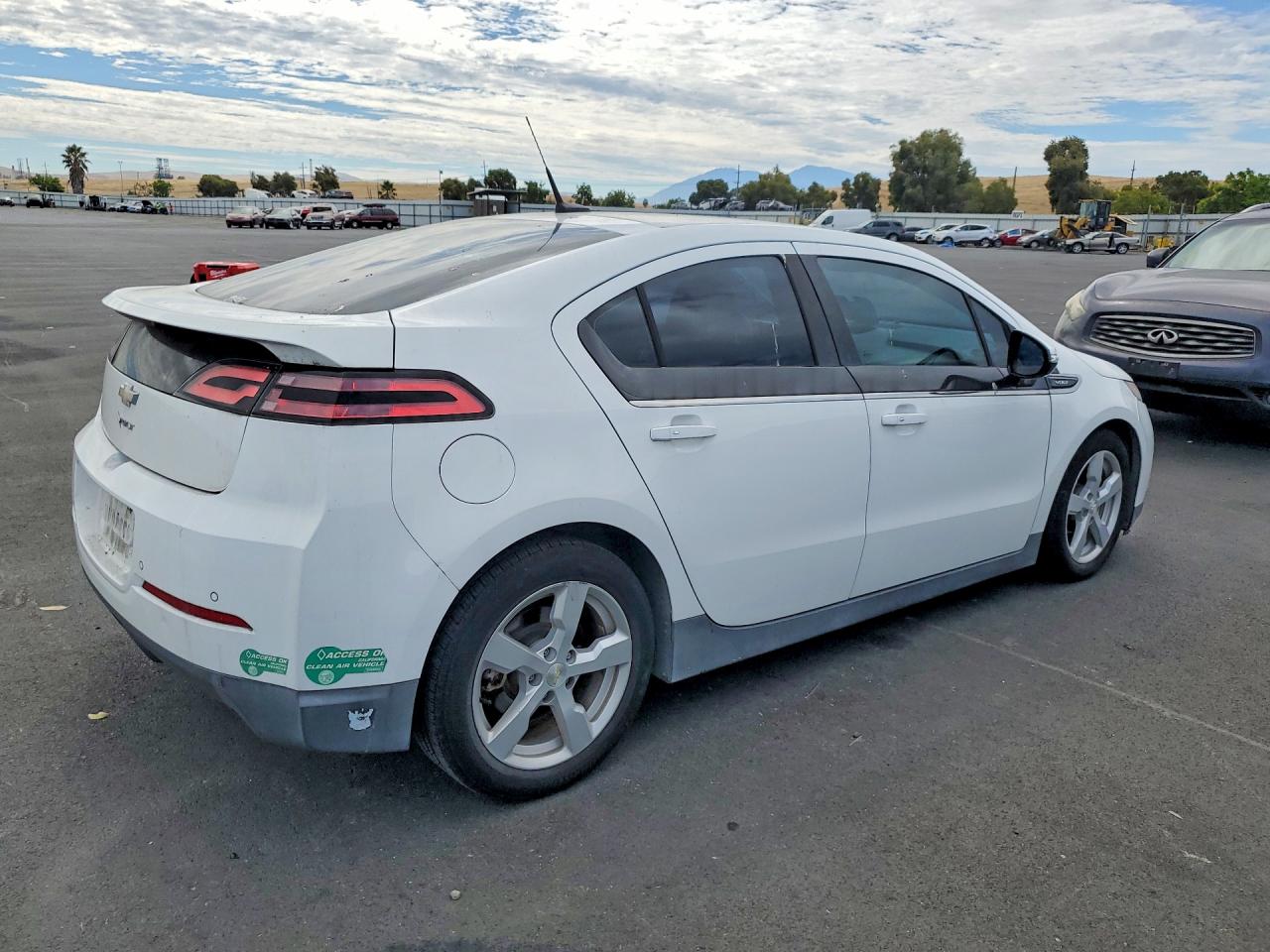 2013 Chevrolet Volt White vin: 1G1RH6E41DU148597