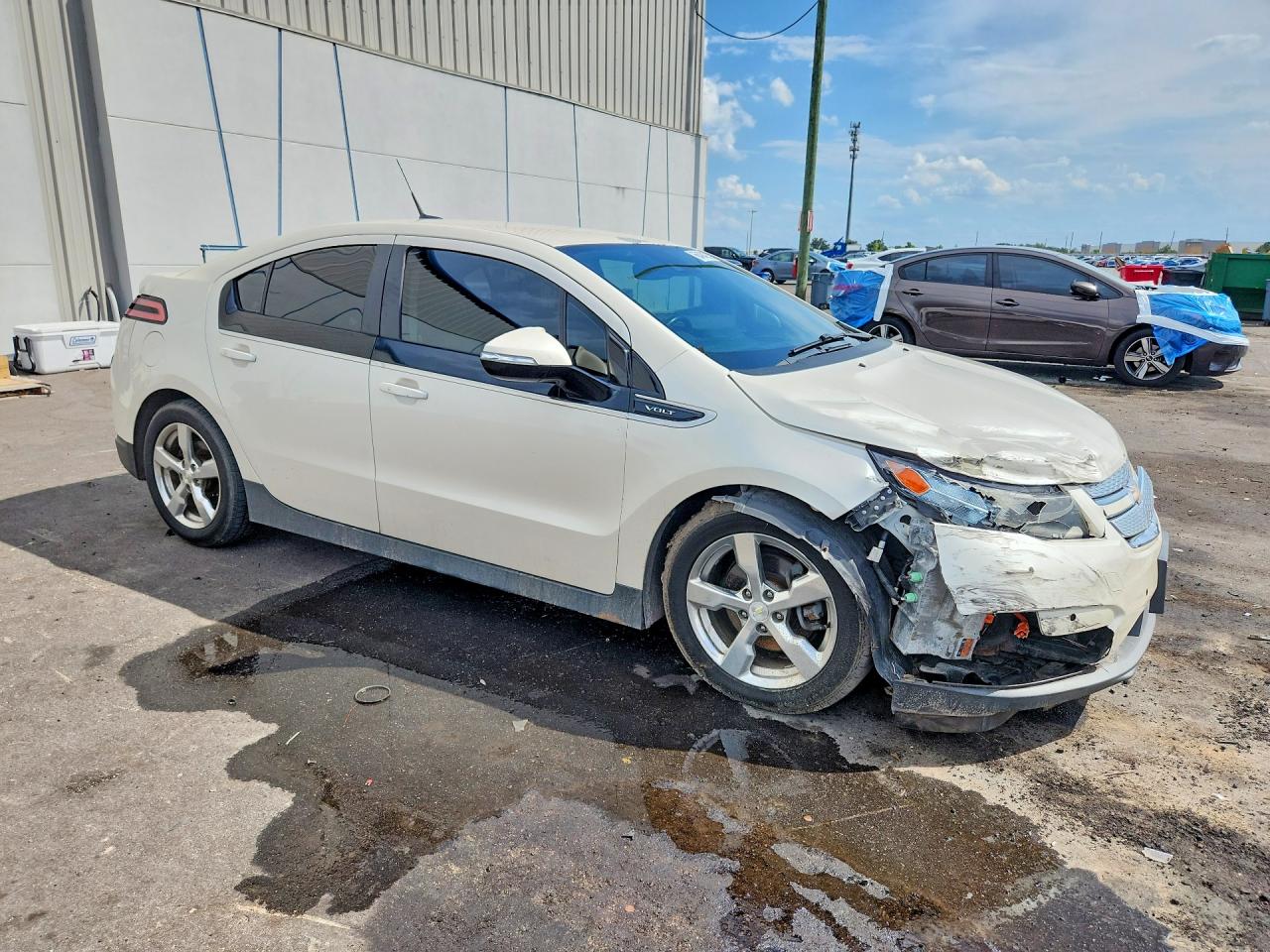 2014 Chevrolet Volt Cream vin: 1G1RH6E41EU169967