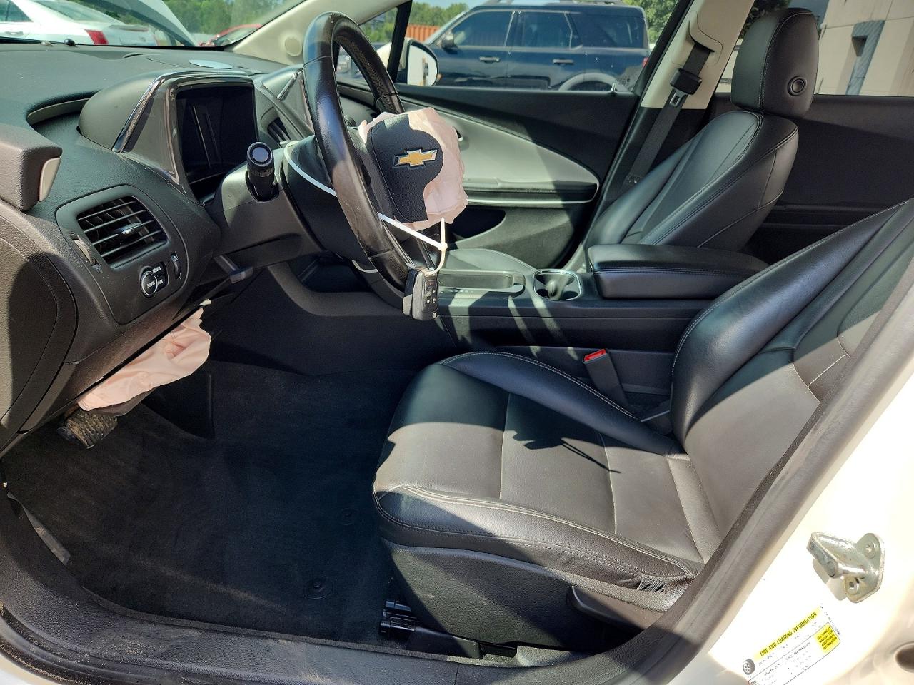 2014 Chevrolet Volt Cream vin: 1G1RH6E41EU169967