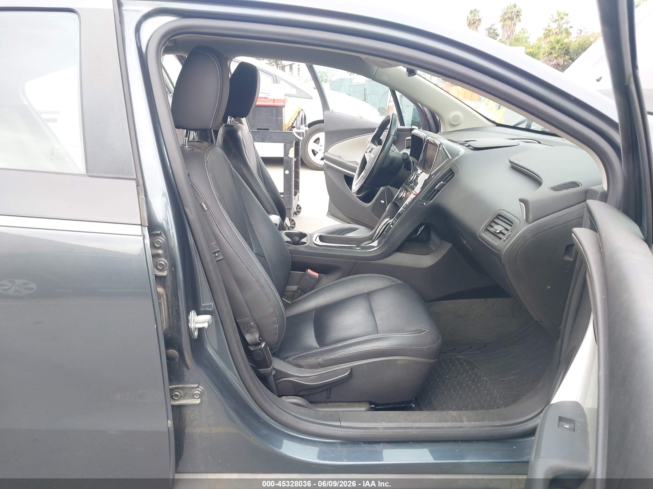 2013 Chevrolet Volt   Gray vin: 1G1RH6E42DU107704