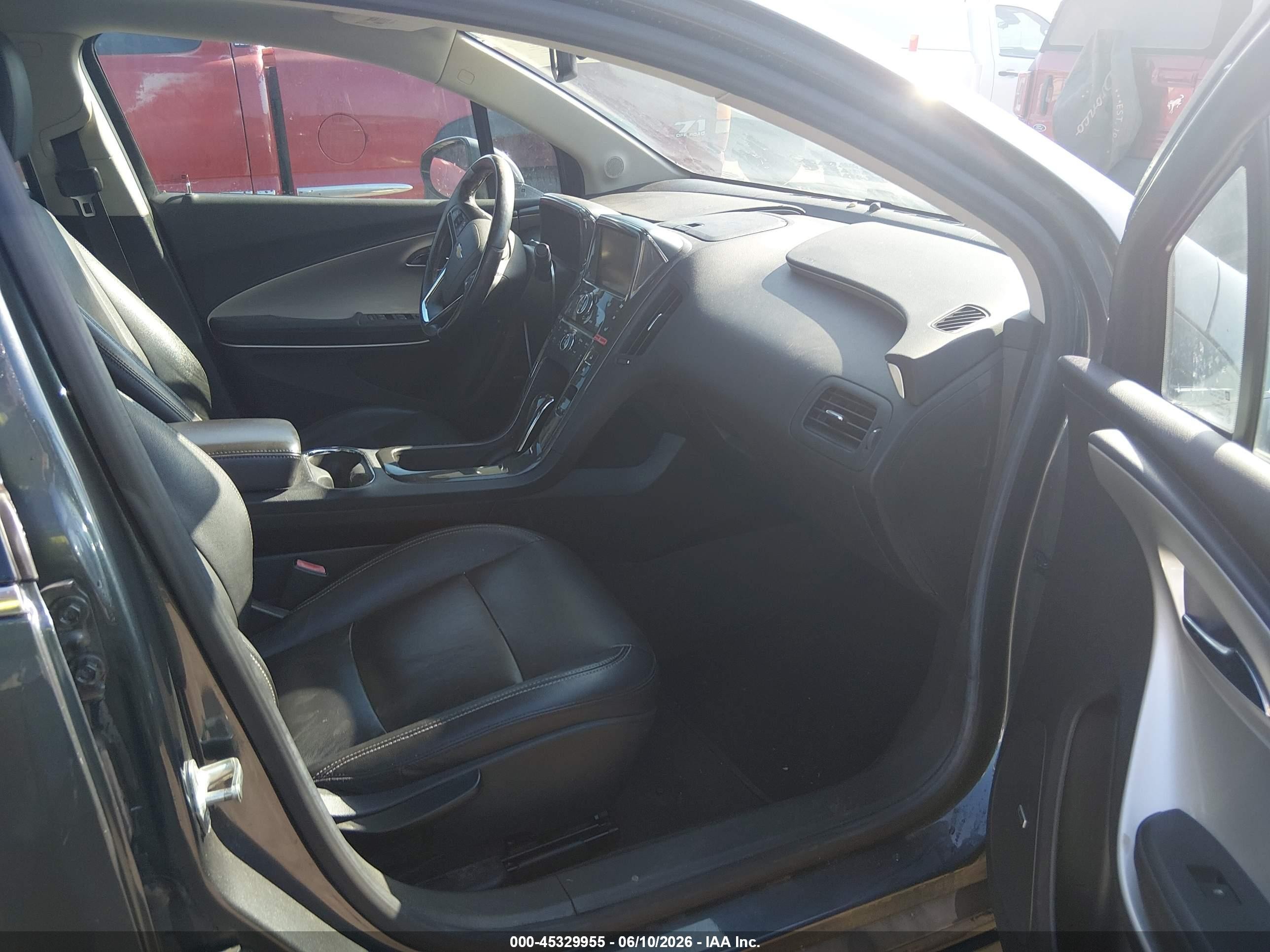 2013 Chevrolet Volt   Gray vin: 1G1RH6E46DU107222