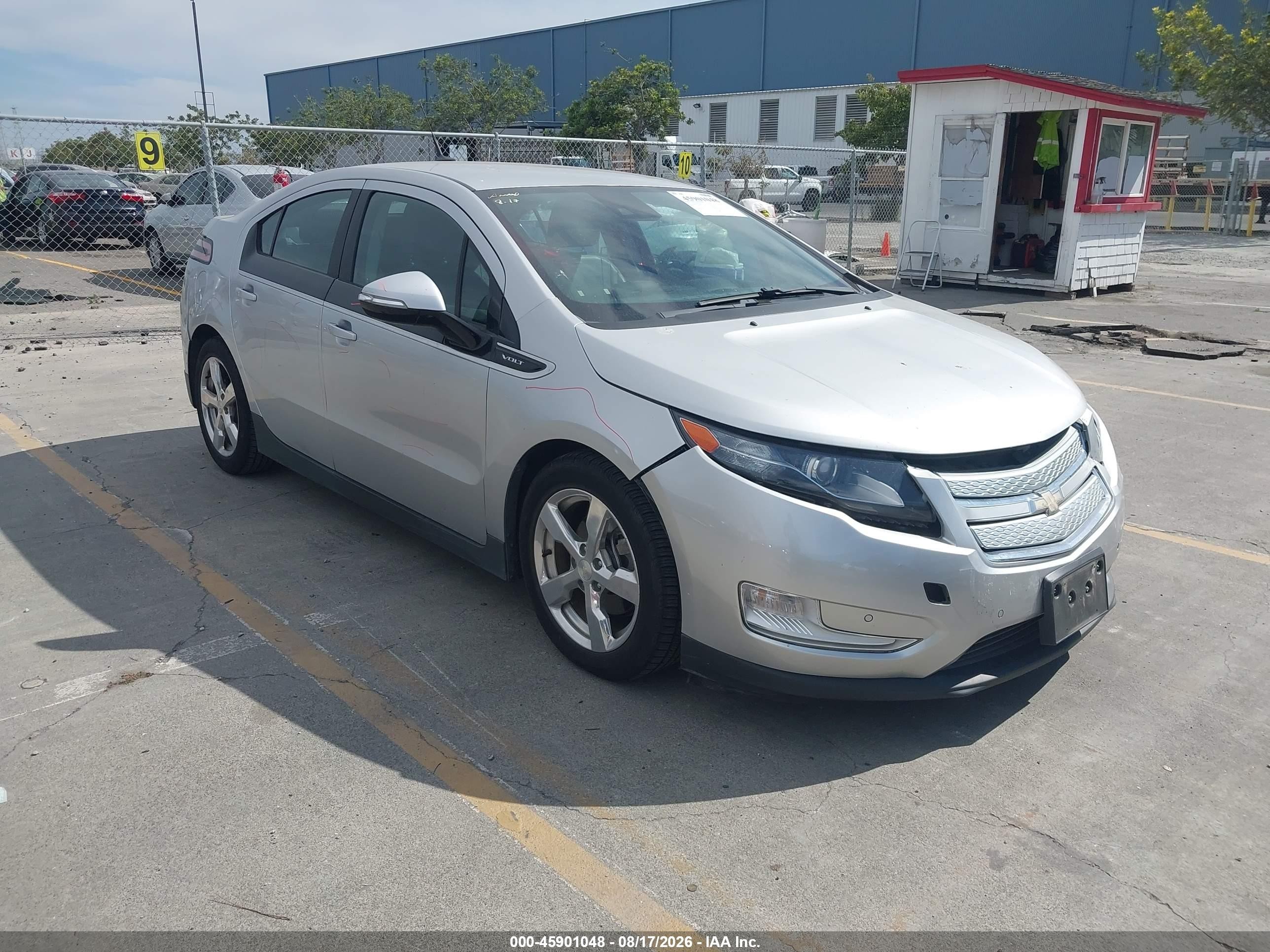 2013 Chevrolet Volt   Silver vin: 1G1RH6E47DU104314