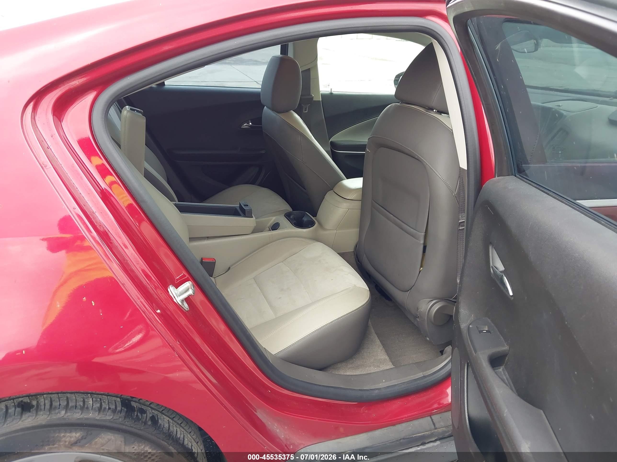 2013 Chevrolet Volt   Red vin: 1G1RH6E49DU136844