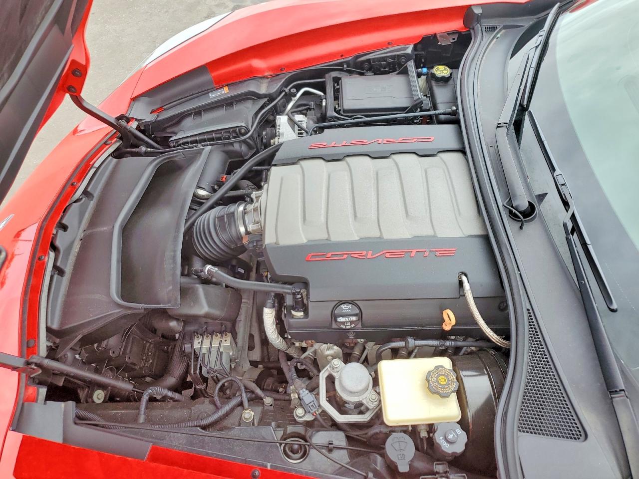 2015 Chevrolet Corvette Stingray 1lt Red vin: 1G1YA2D75F5124823