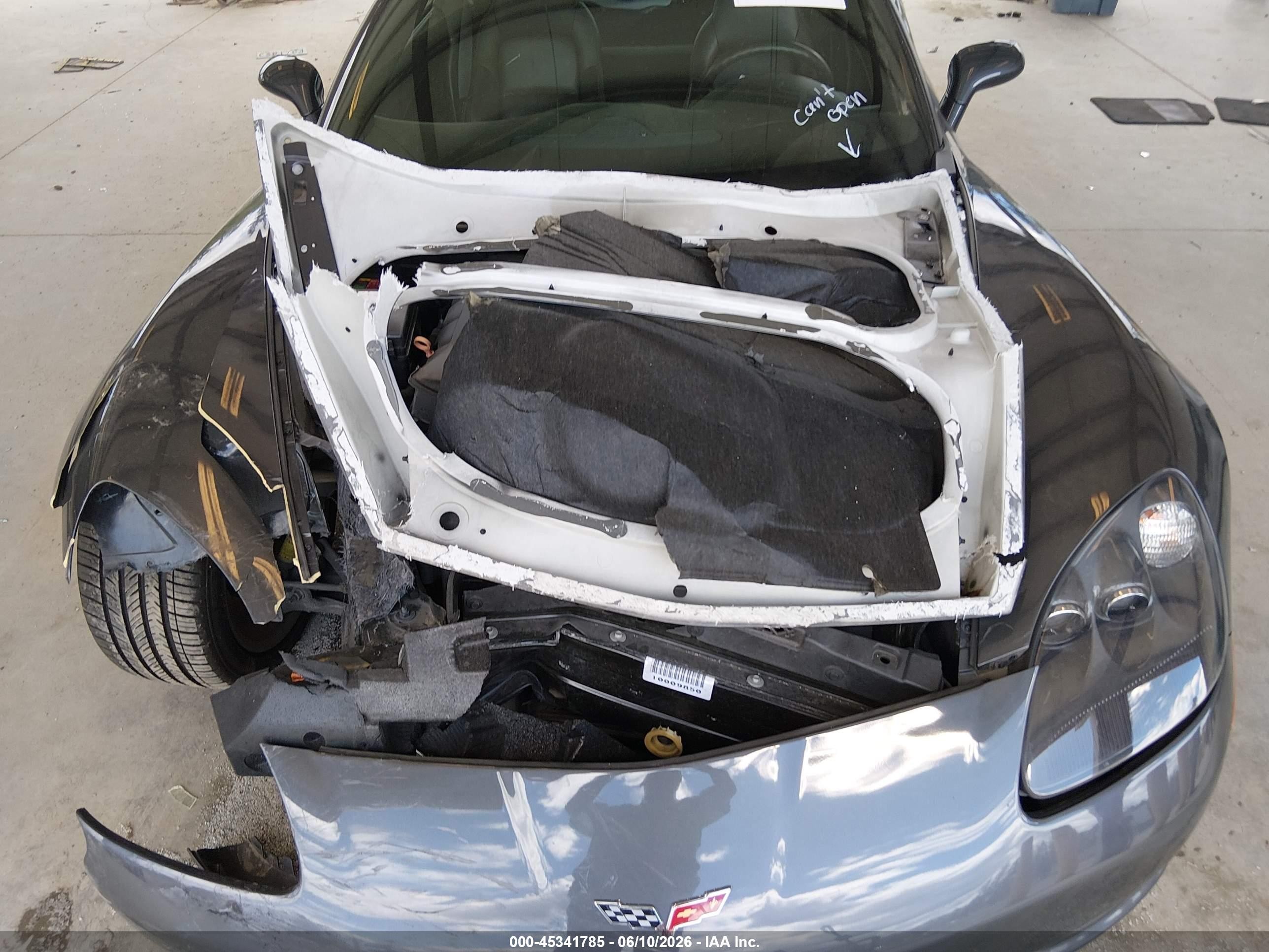 2010 Chevrolet Corvette   Gray vin: 1G1YA2DW1A5107372