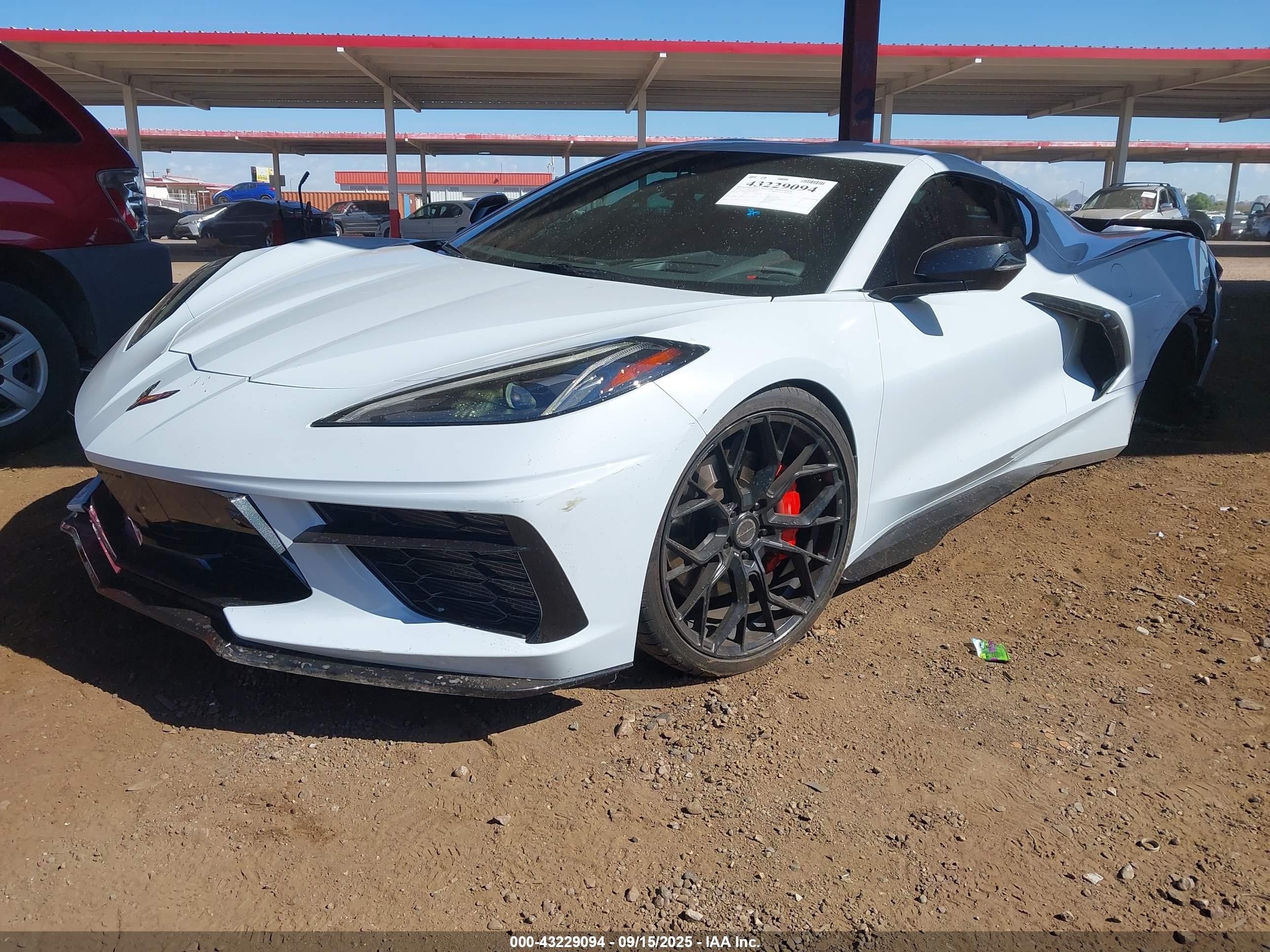 2022 Chevrolet Corvette Stingray Rwd  2lt Белый vin: 1G1YB2D47N5118202