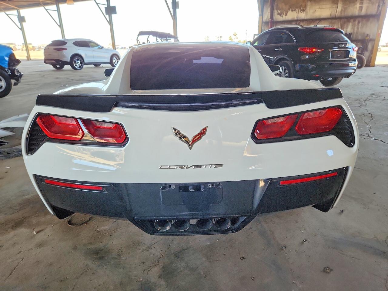 2015 Chevrolet Corvette Stingray 1lt White vin: 1G1YB2D74F5123496