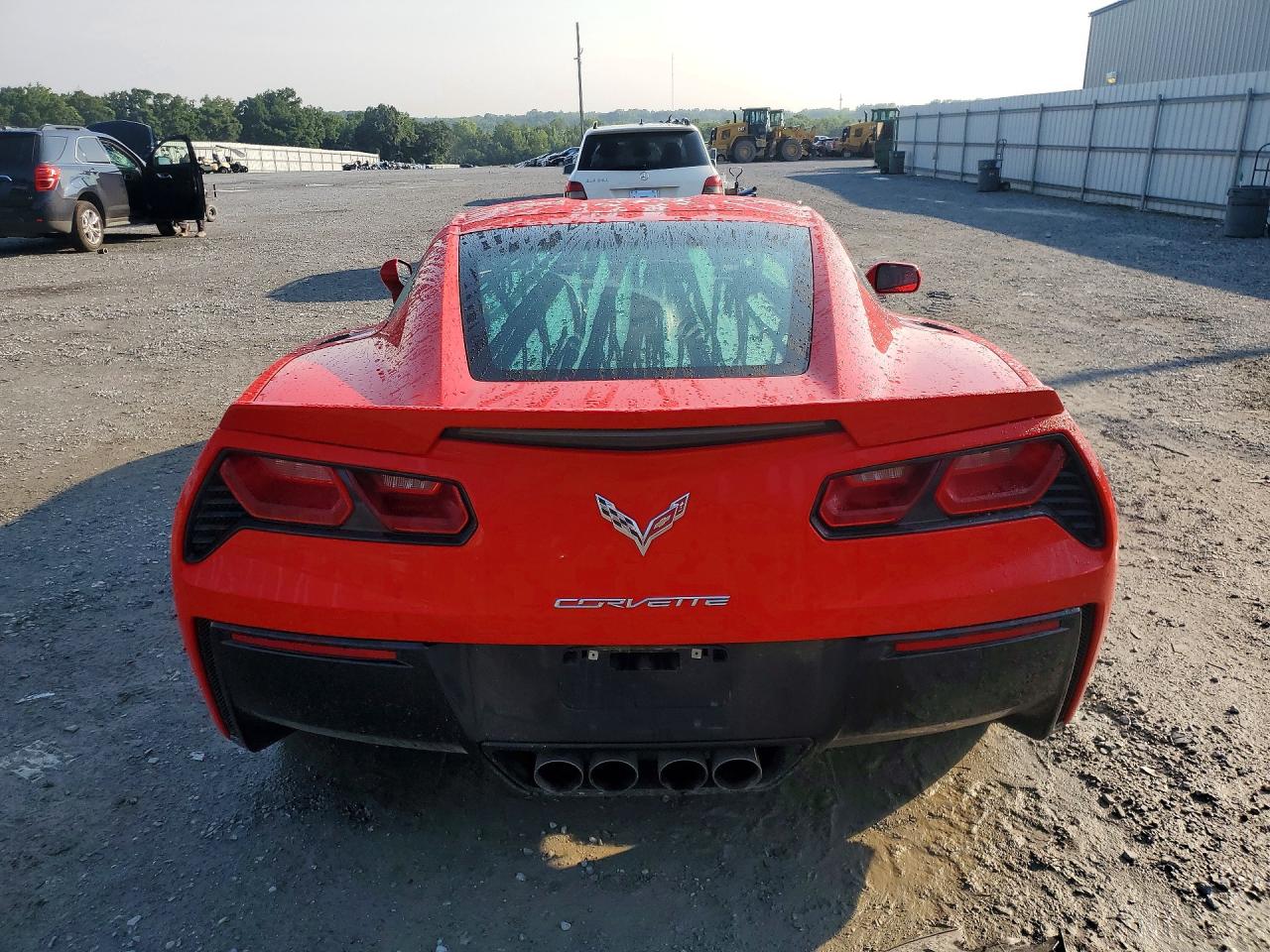 2015 Chevrolet Corvette Stingray 1lt Red vin: 1G1YB2D75F5120851