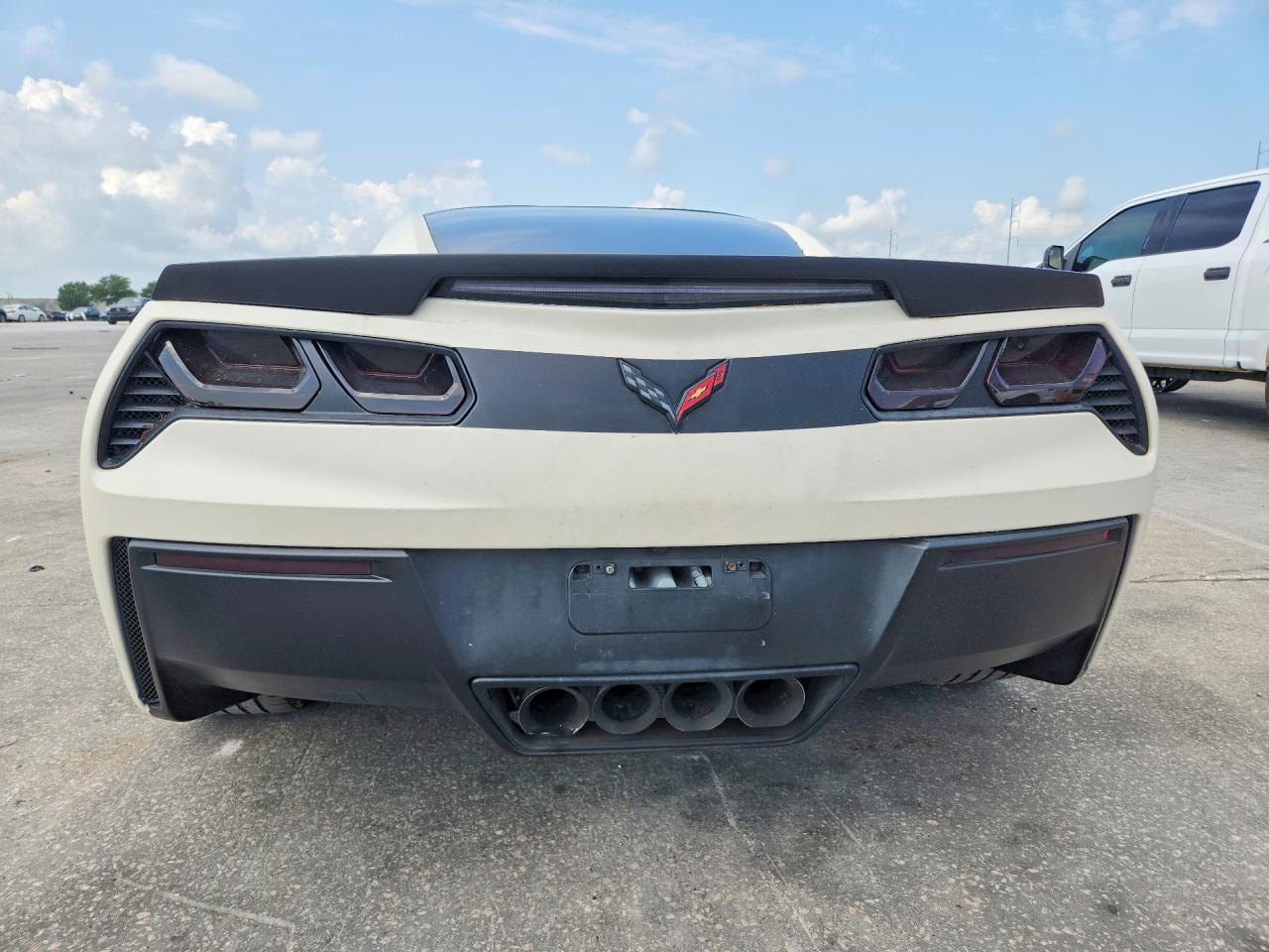 2015 Chevrolet Corvette Stingray 2lt Белый vin: 1G1YD2D78F5106419