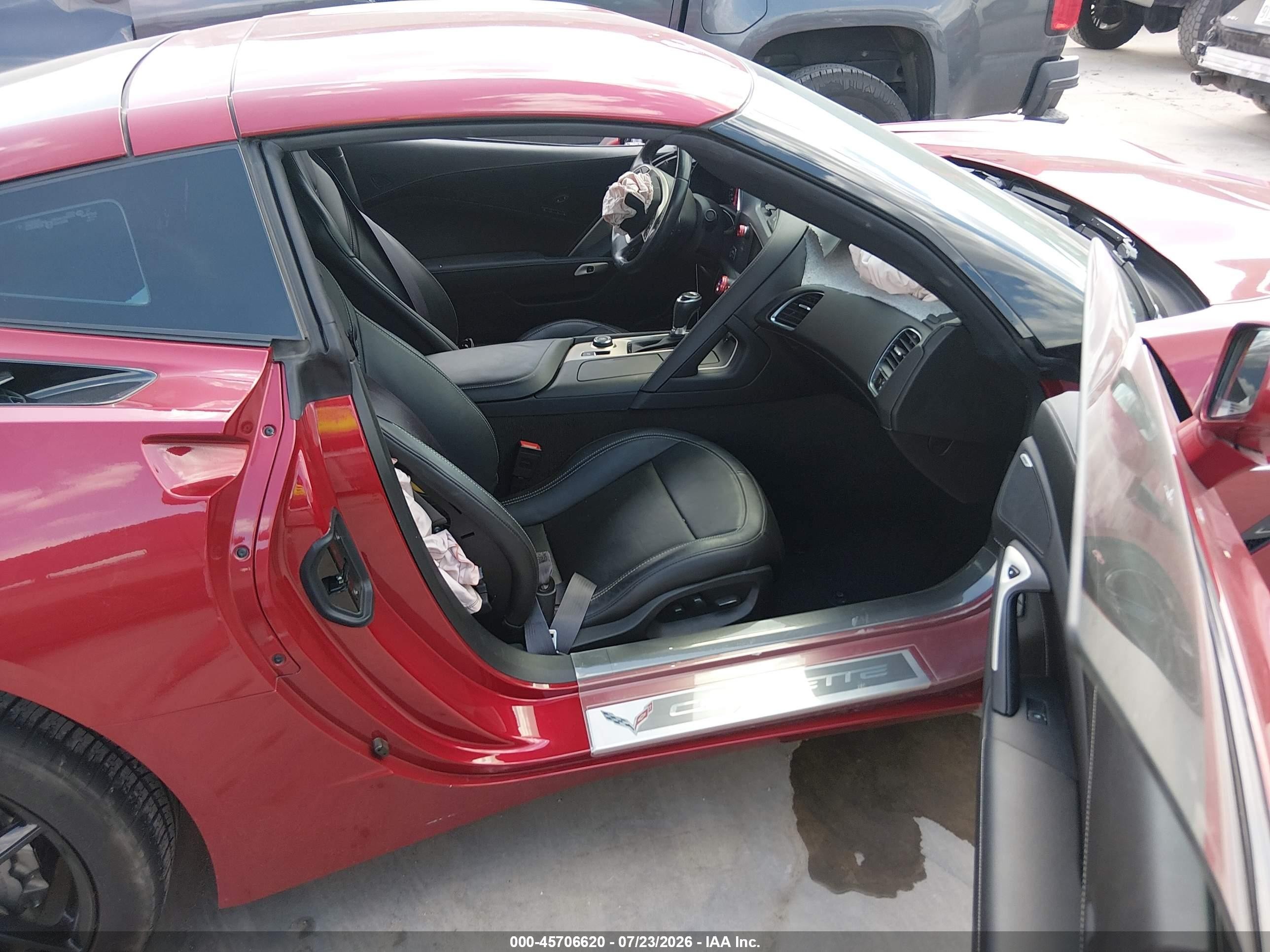 2015 Chevrolet Corvette Stingray Темно-бордовый vin: 1G1YD2D79F5111175