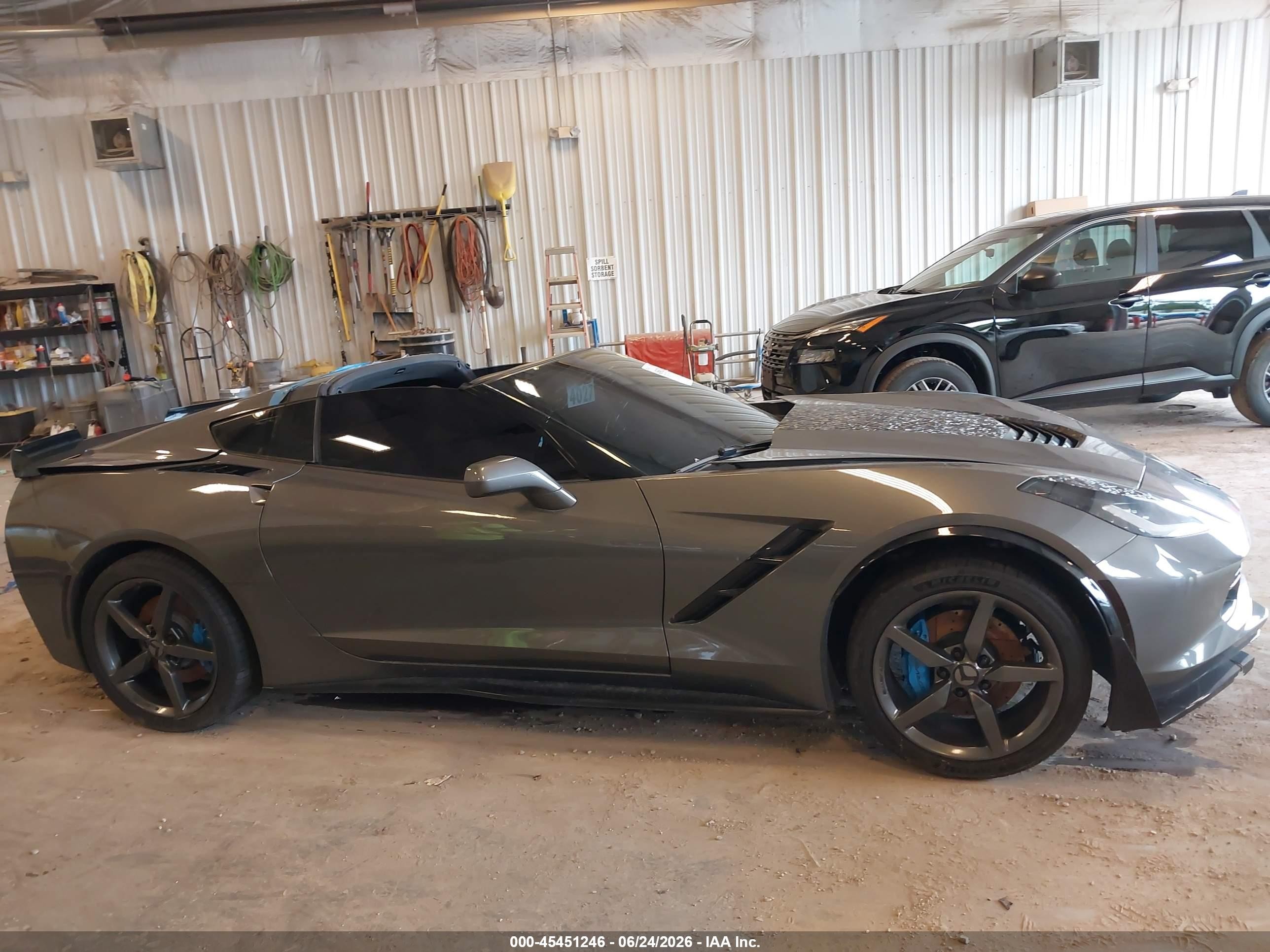 2015 Chevrolet Corvette Stingray Gray vin: 1G1YD2D7XF5105563