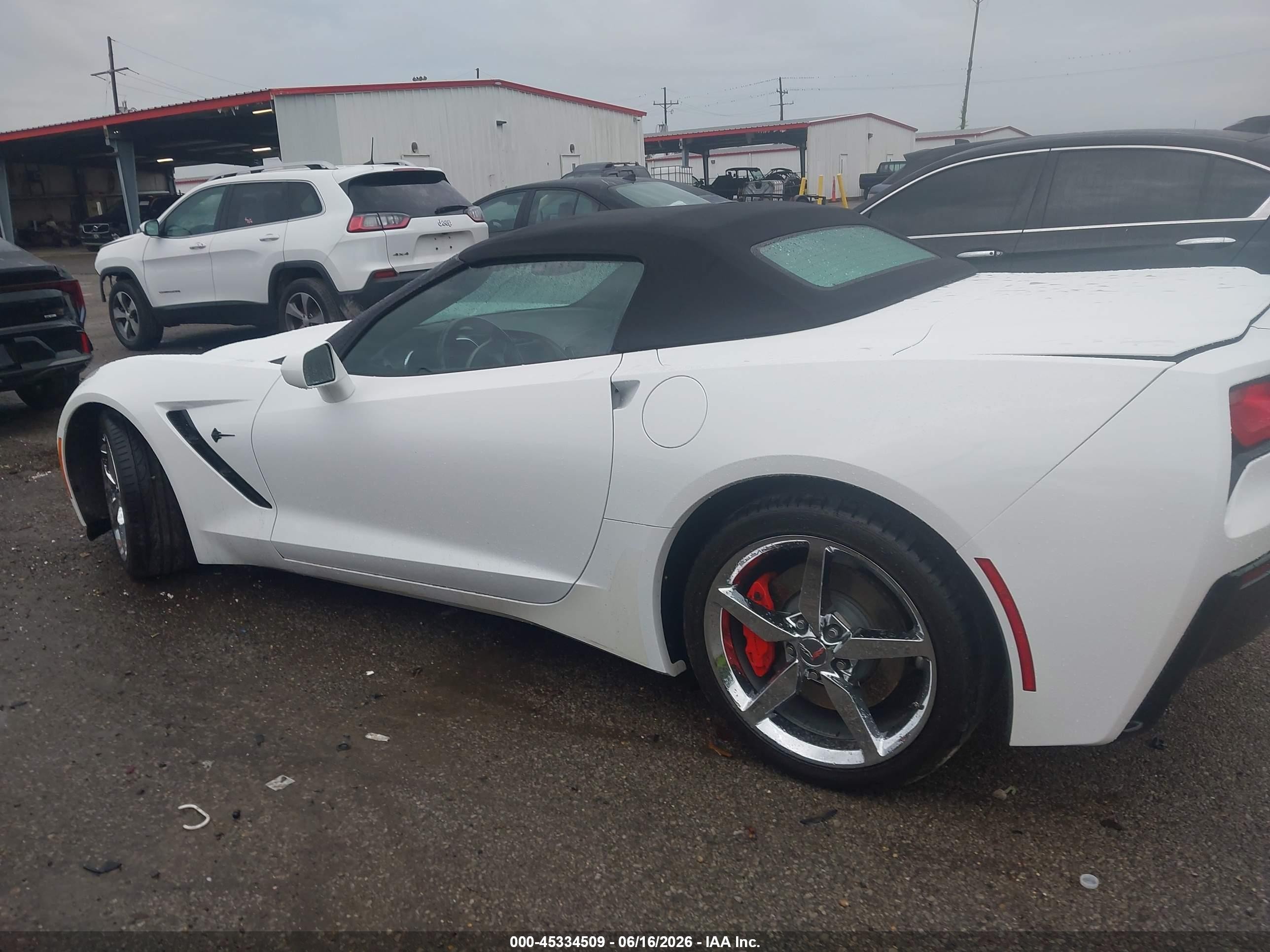 2014 Chevrolet Corvette Stingray   Белый vin: 1G1YD3D70E5117984