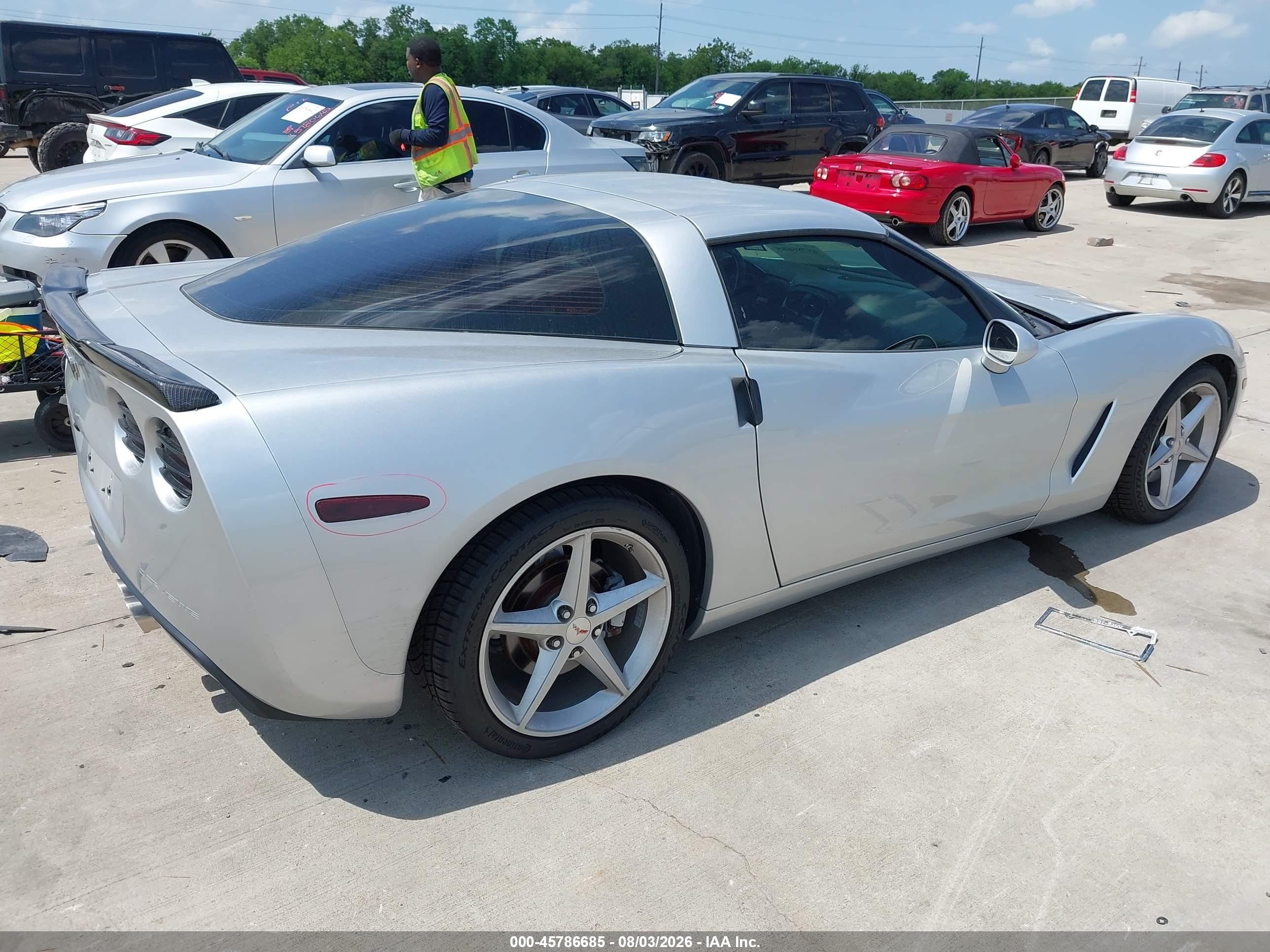 2012 Chevrolet Corvette Серебряный vin: 1G1YE2DW2C5109428