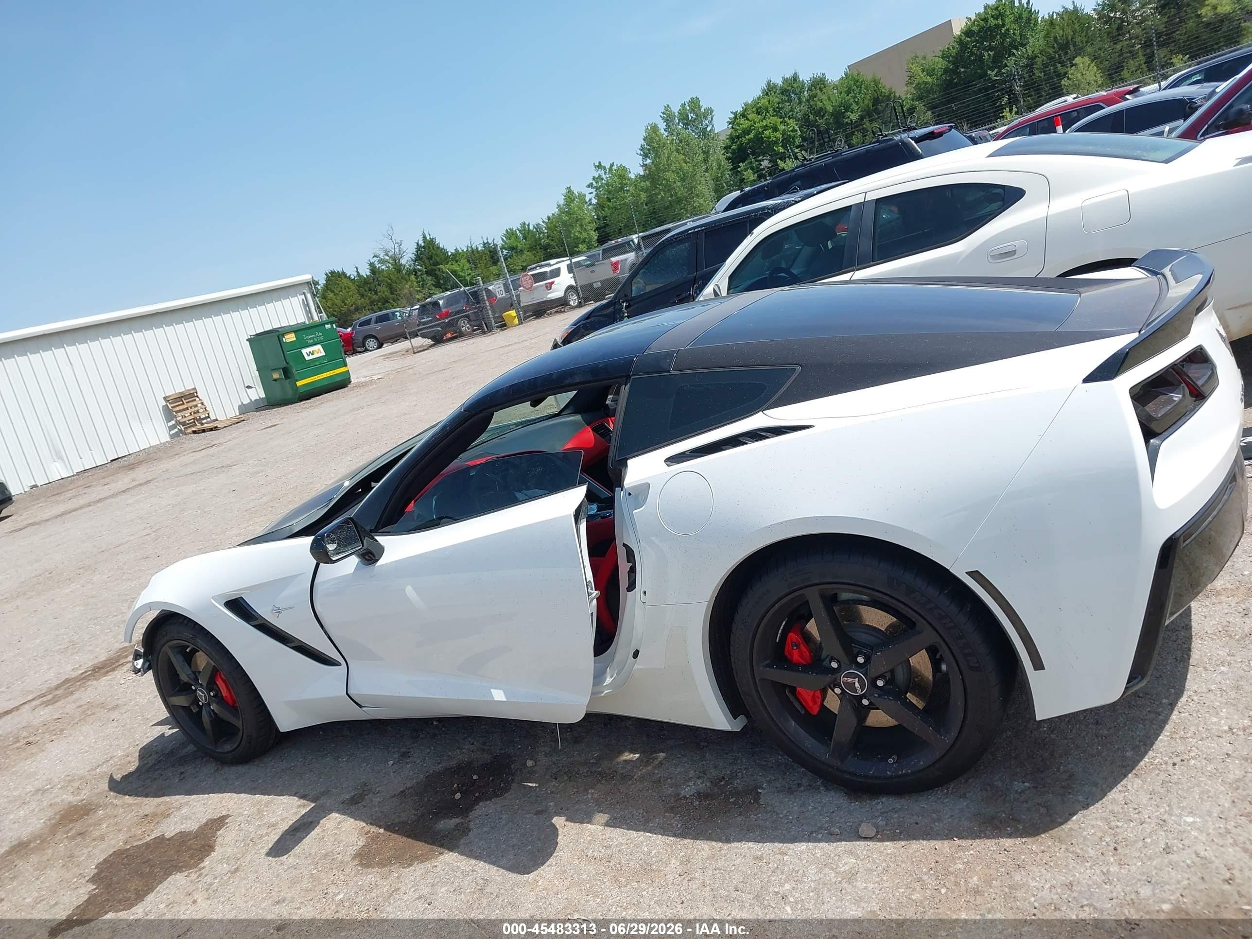 2015 Chevrolet Corvette Stingray White vin: 1G1YF2D74F5106055