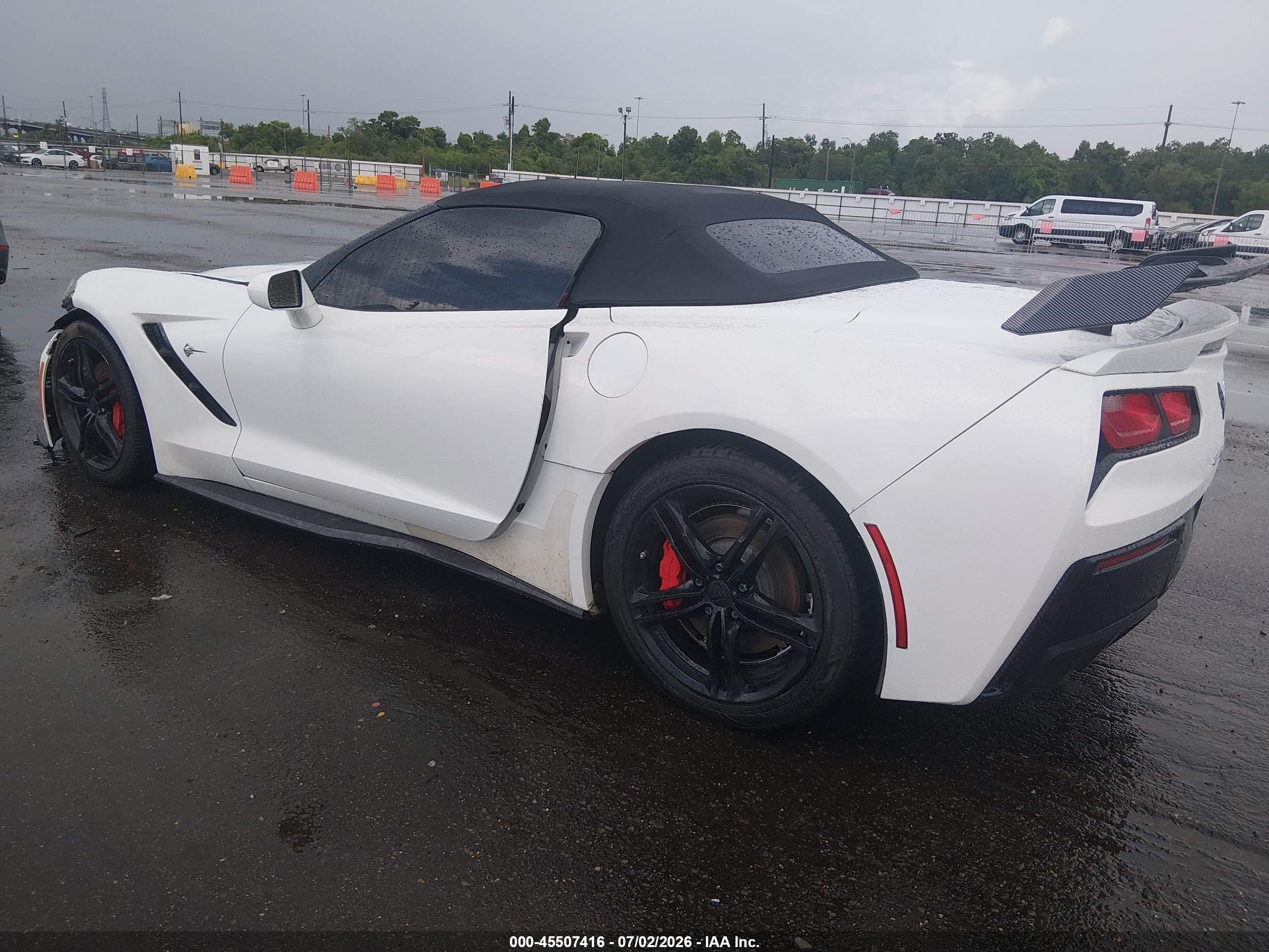 2014 Chevrolet Corvette Stingray   White vin: 1G1YF3D75E5117263