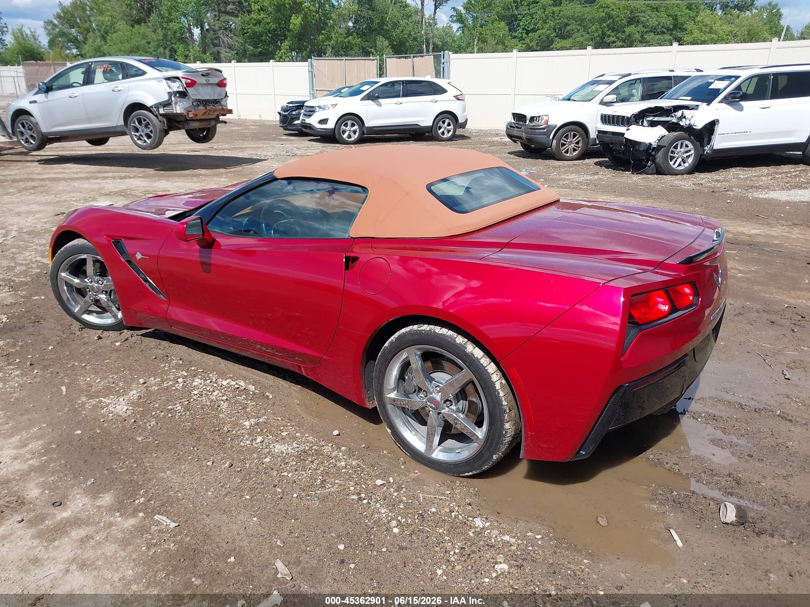 2015 Chevrolet Corvette Stingray Red vin: 1G1YF3D77F5103396