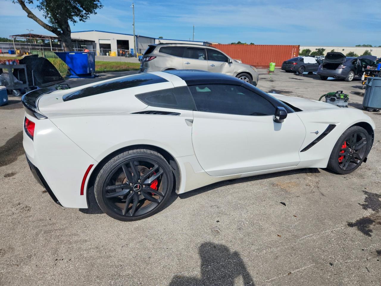2014 Chevrolet Corvette Stingray Z51 1lt White vin: 1G1YG2D71E5127960