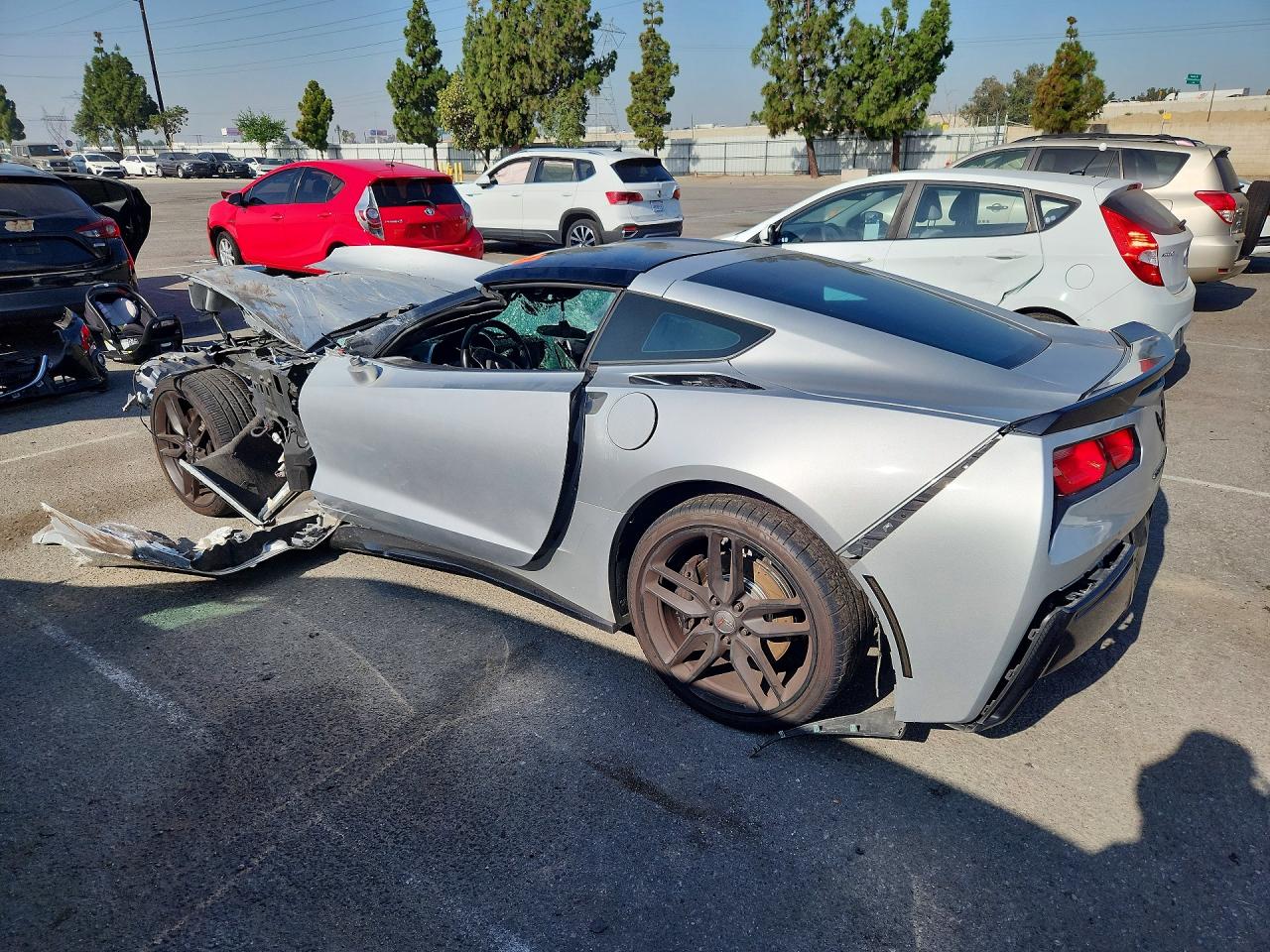 2015 Chevrolet Corvette Stingray Z51 1lt Серебряный vin: 1G1YG2D74F5101614