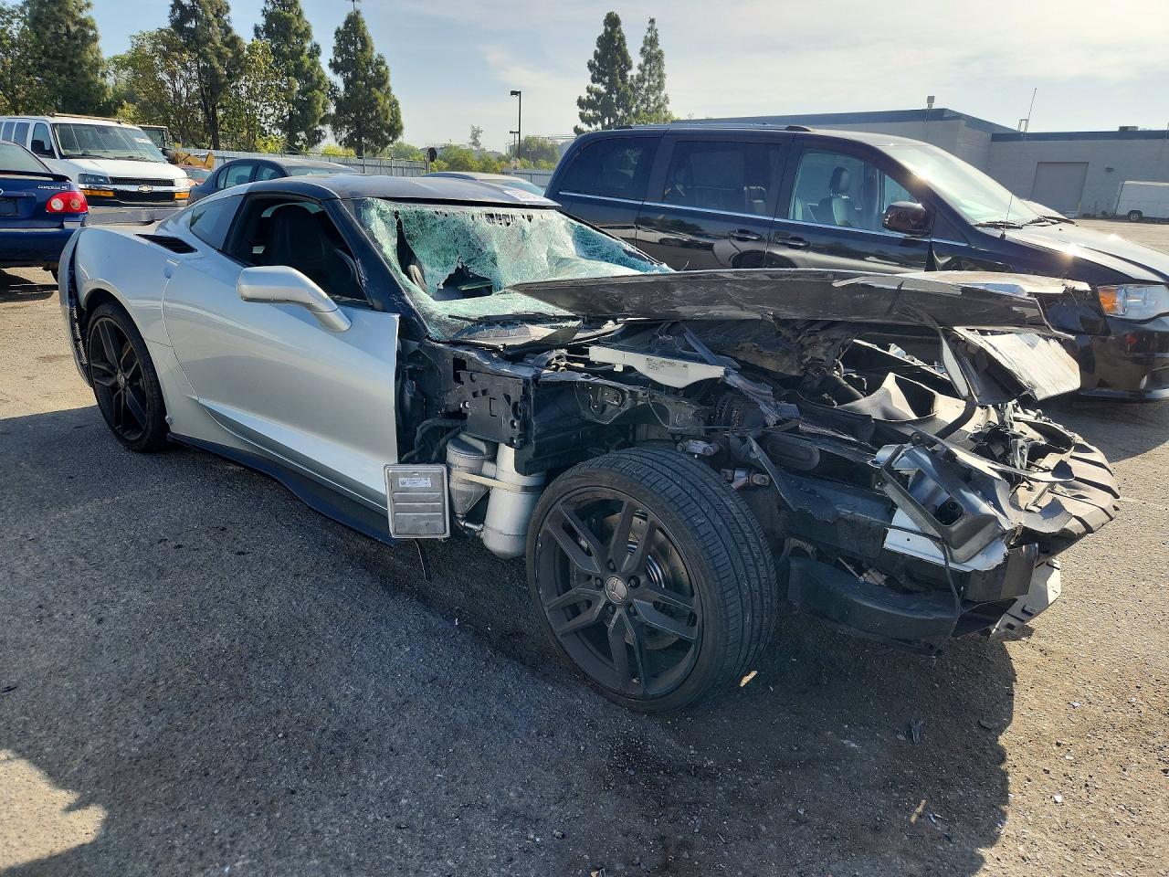 2015 Chevrolet Corvette Stingray Z51 1lt Серебряный vin: 1G1YG2D74F5101614