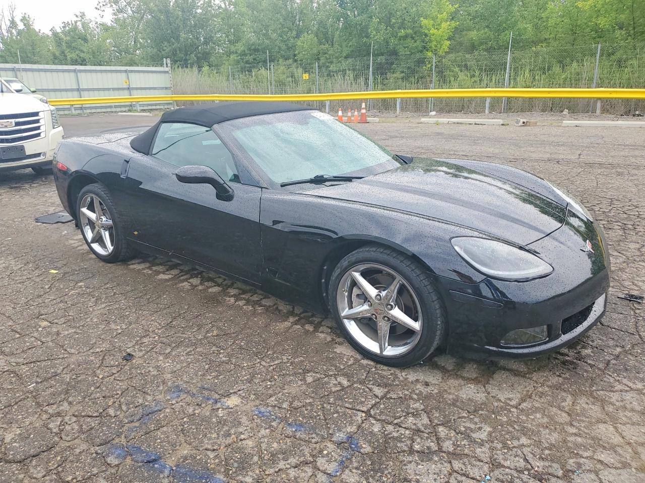 2013 Chevrolet Corvette Corvette & Convertible Черный vin: 1G1YG3DW5D5101633