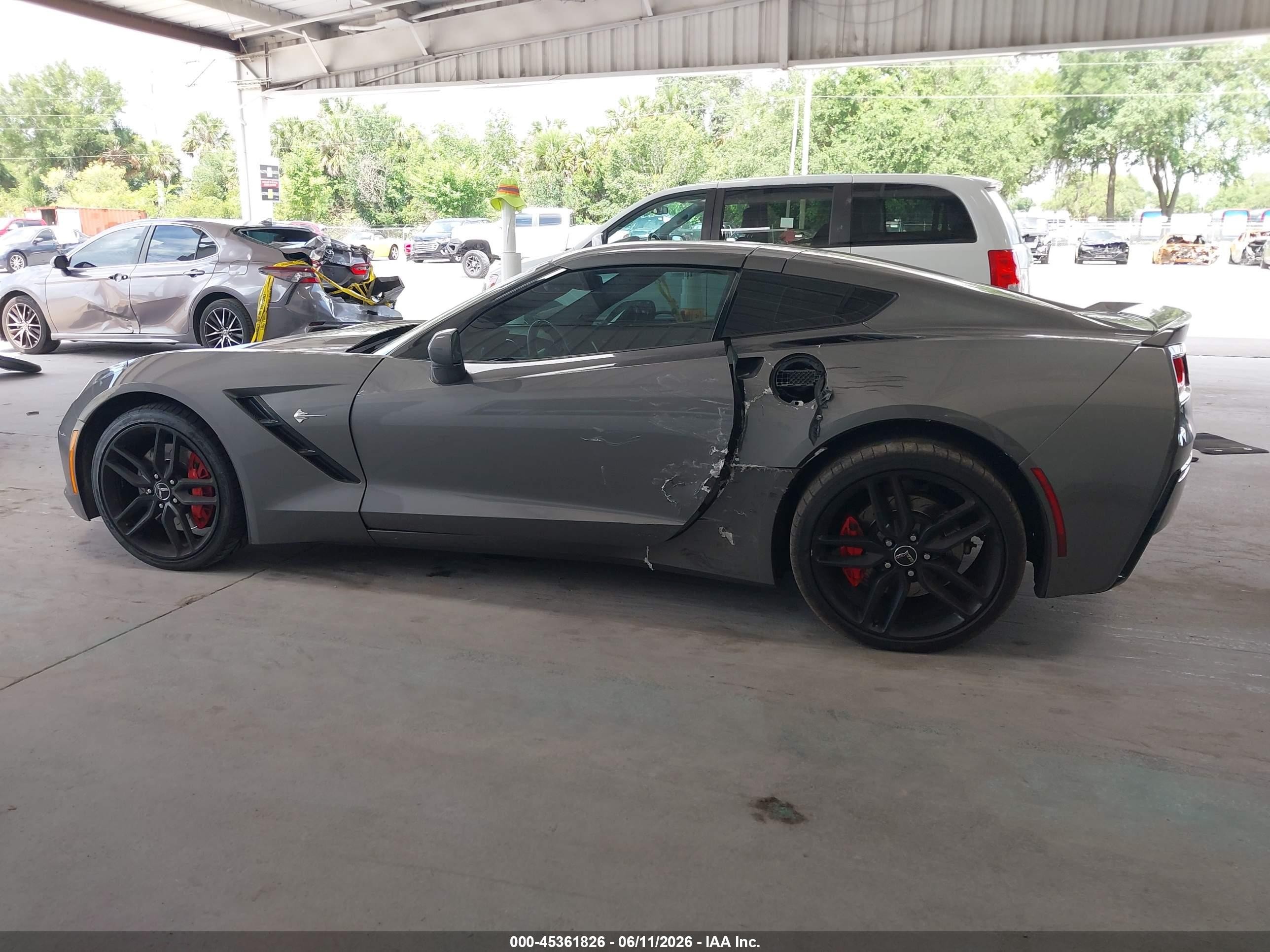 2015 Chevrolet Corvette Stingray Z51 Gray vin: 1G1YK2D75F5102592