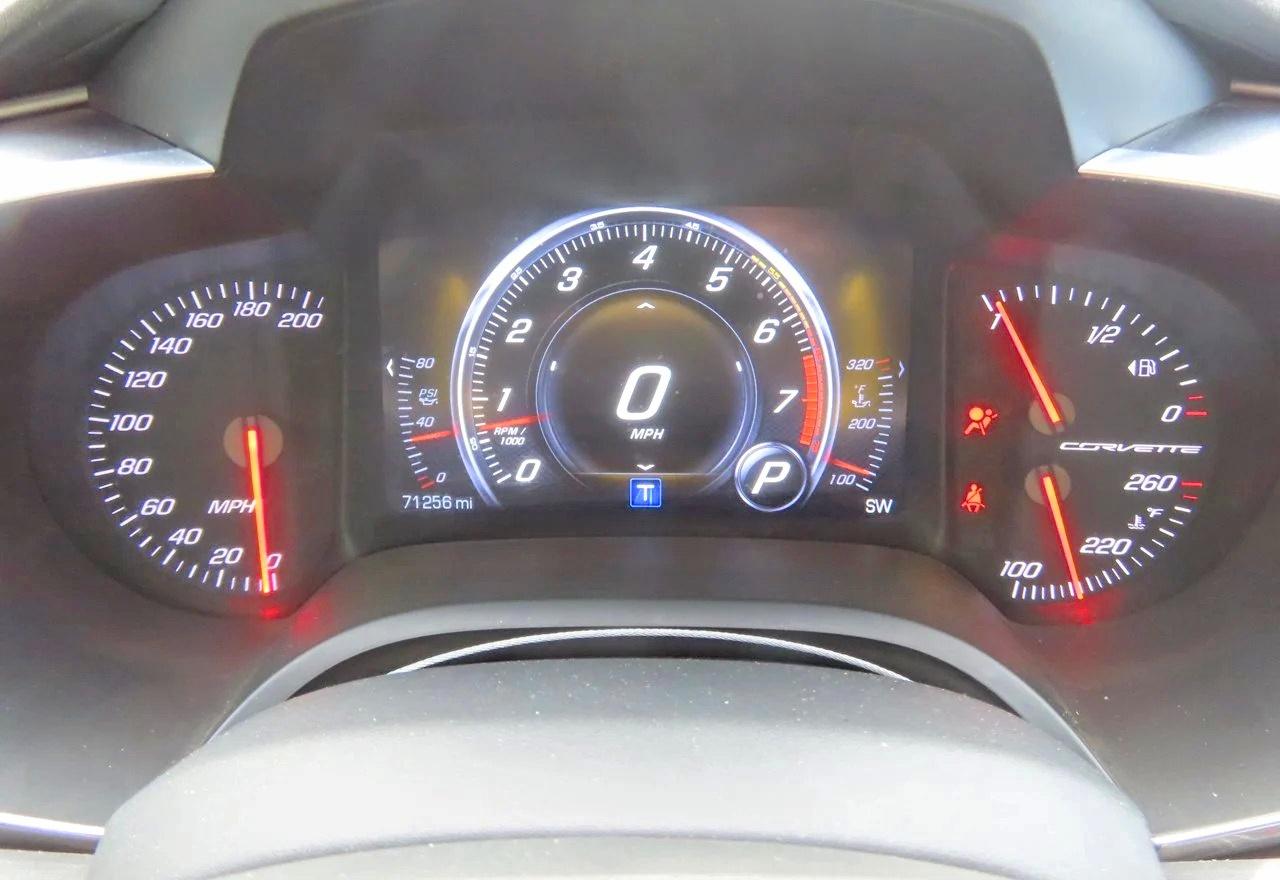 2017 Chevrolet Corvette Stingray Z51 2lt White vin: 1G1YK3D76H5116008